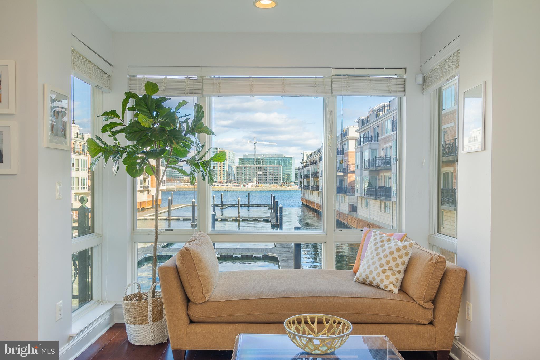PIER HOMES AT HARBORVIEW - Residential Lease