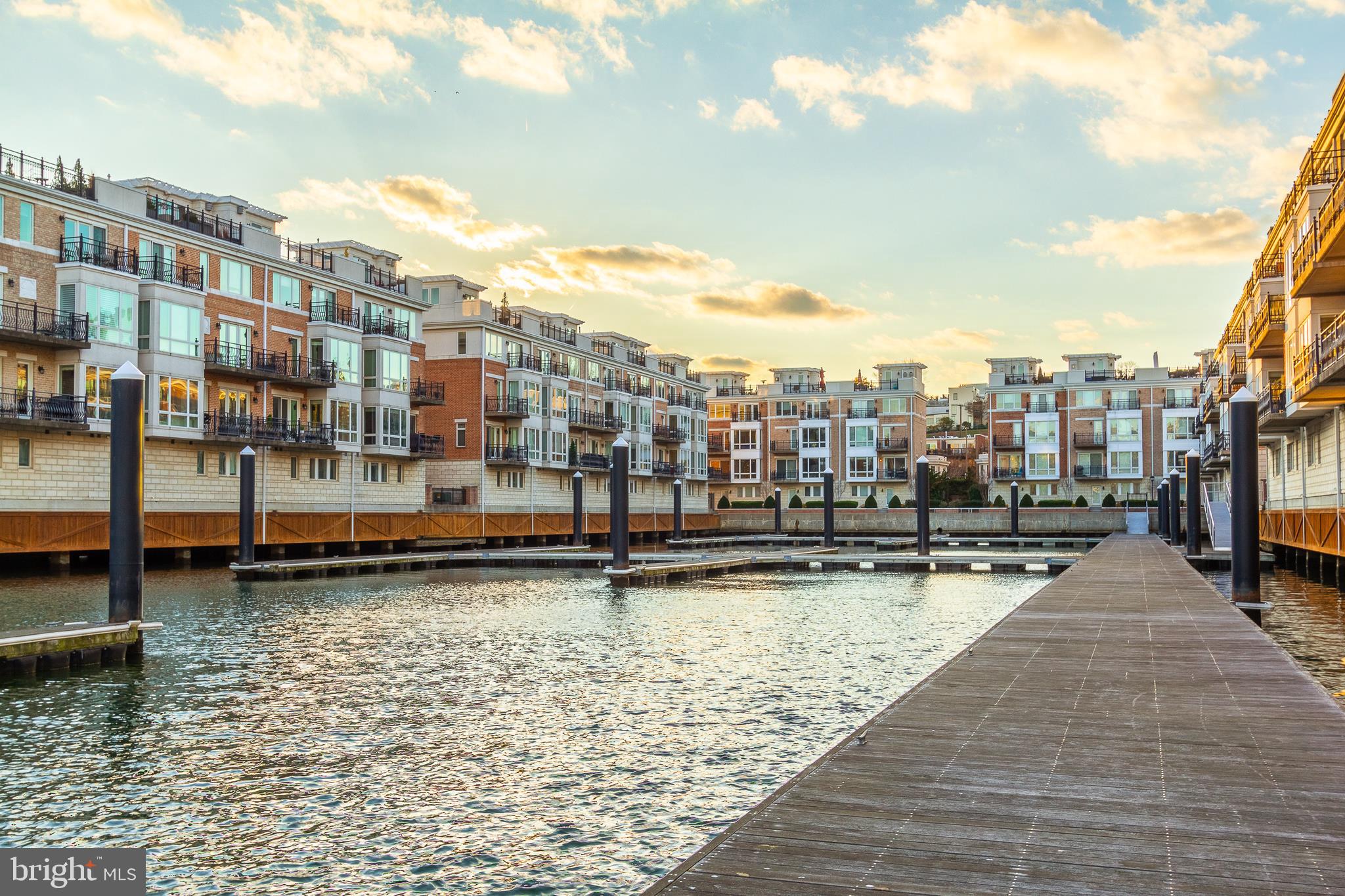 PIER HOMES AT HARBORVIEW - Residential Lease