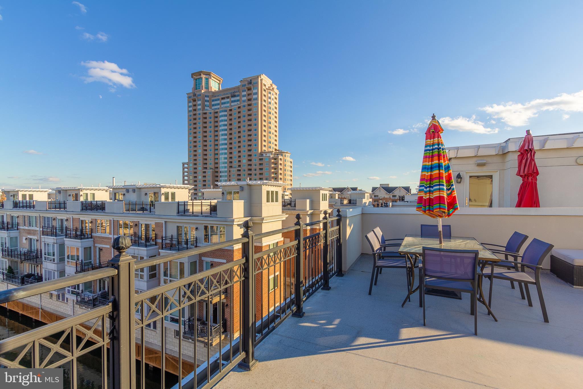 PIER HOMES AT HARBORVIEW - Residential Lease