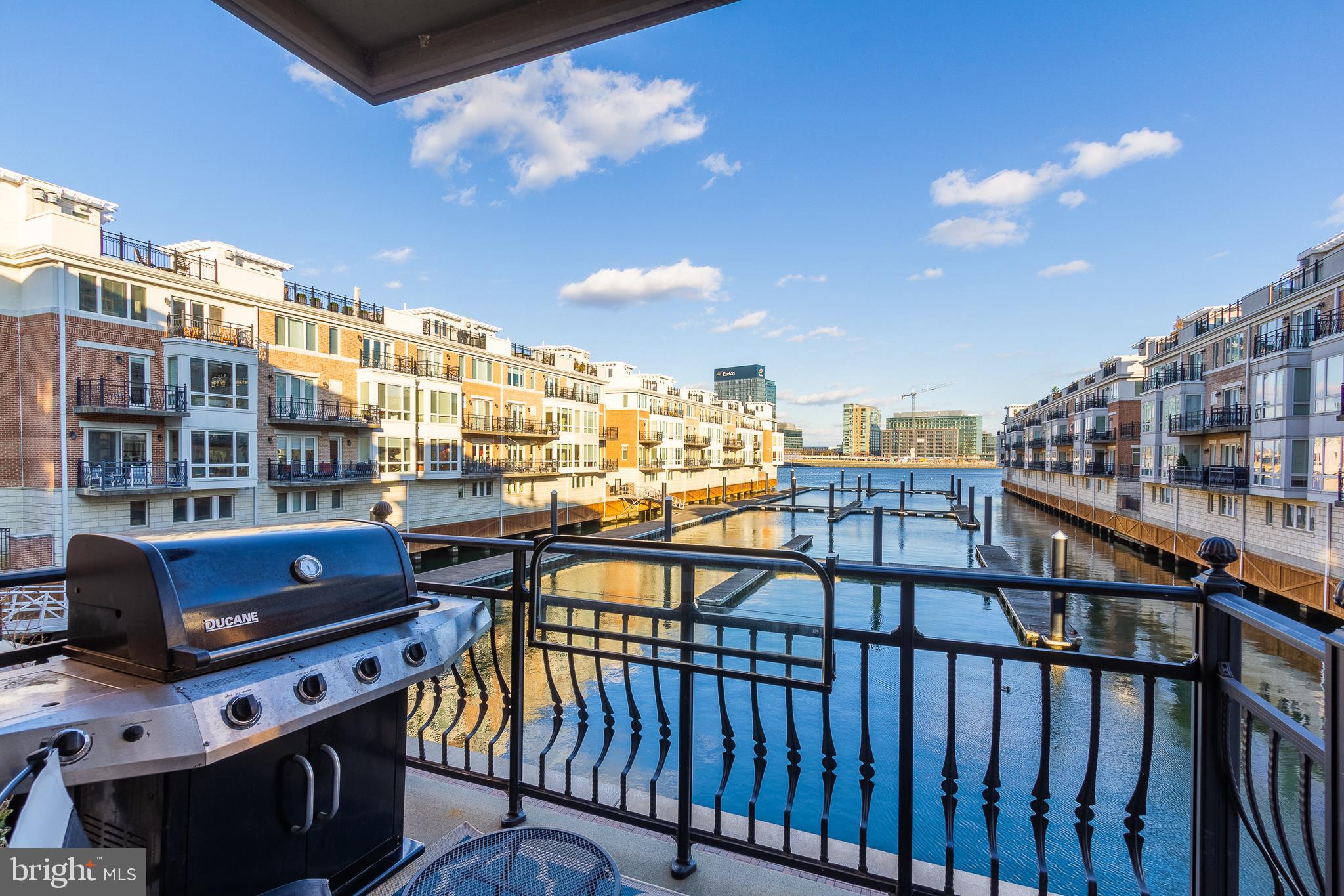 PIER HOMES AT HARBORVIEW - Residential Lease