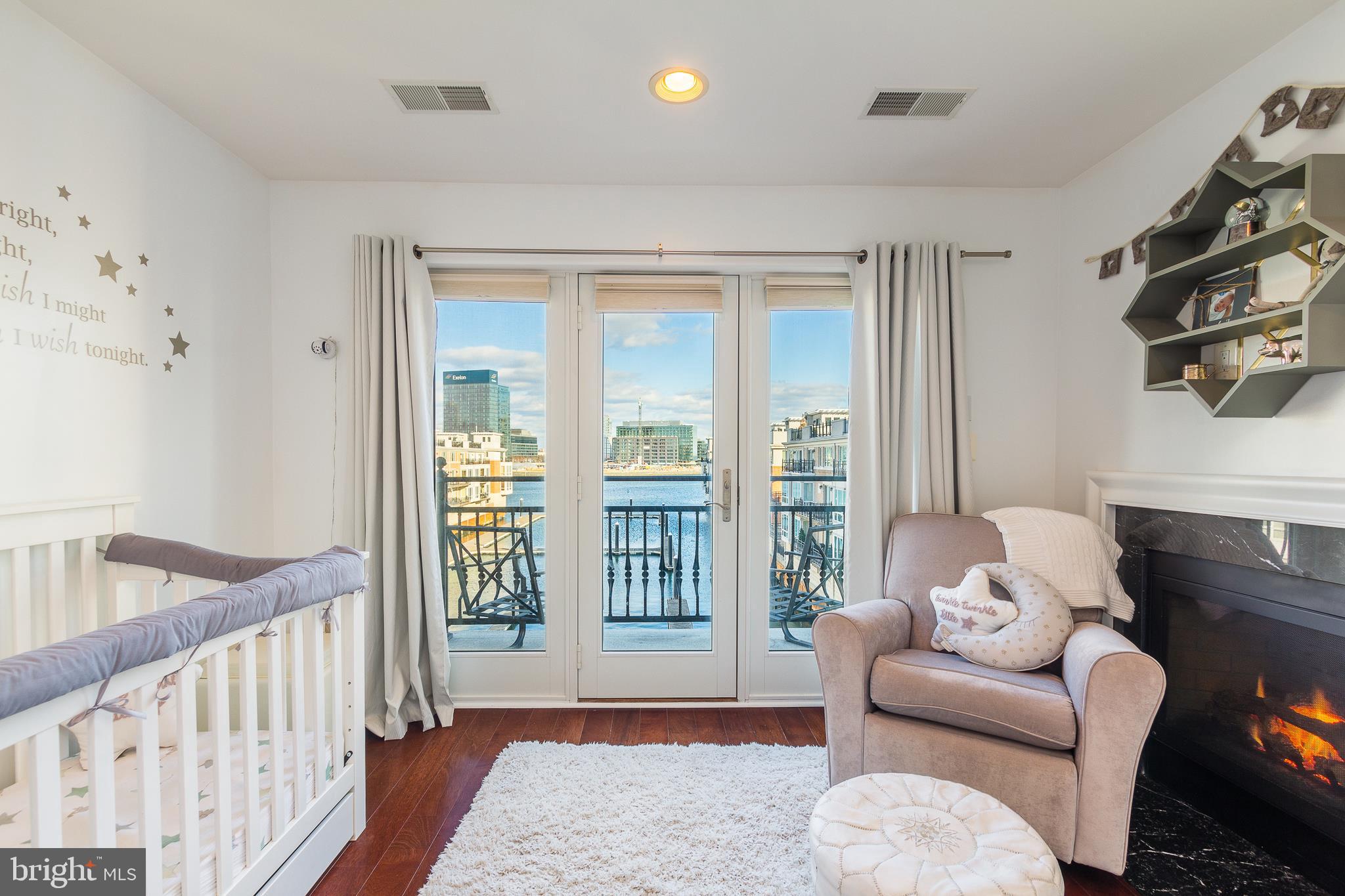 PIER HOMES AT HARBORVIEW - Residential Lease