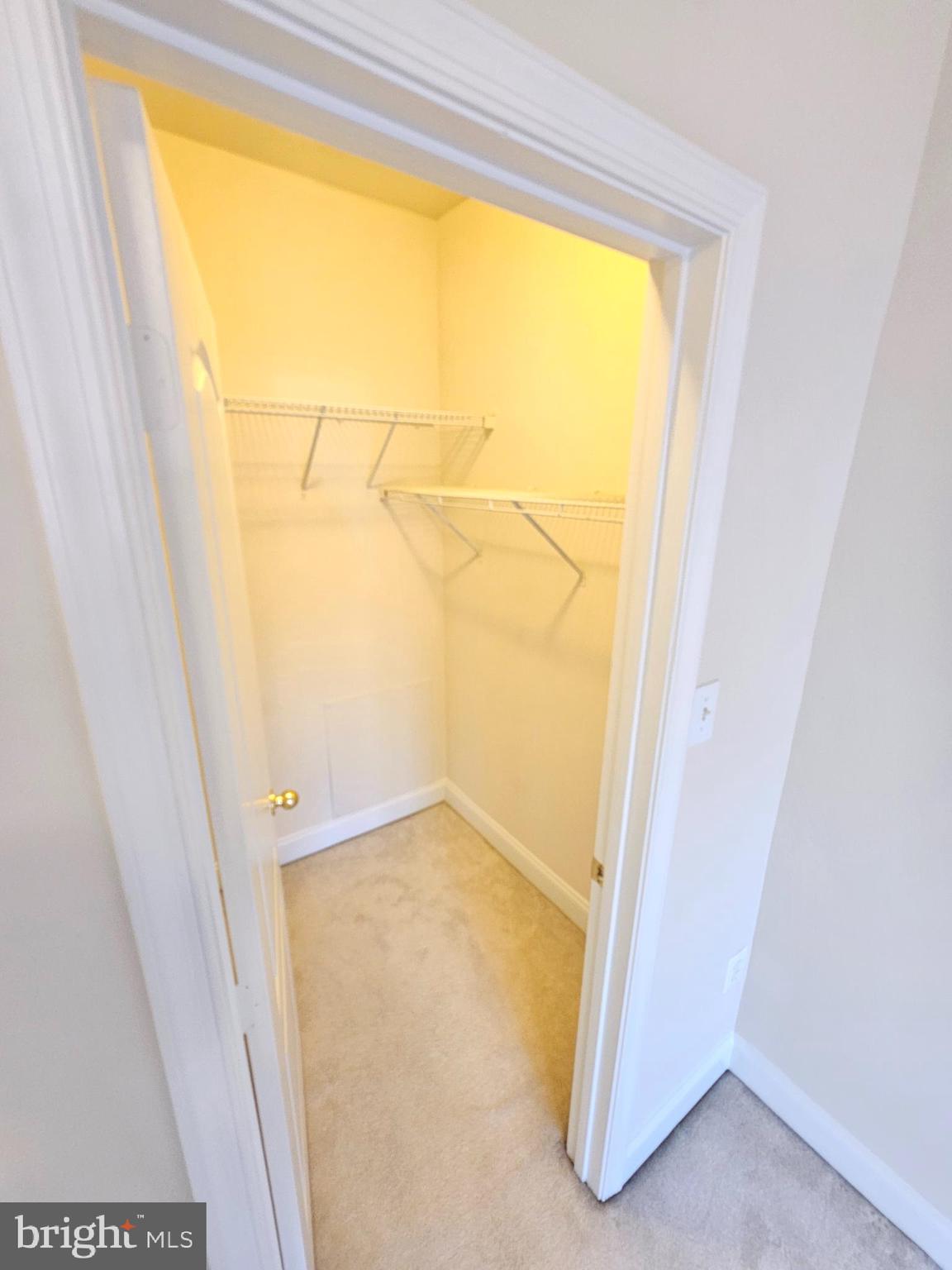 BELVEDERE GLEN - Residential Lease