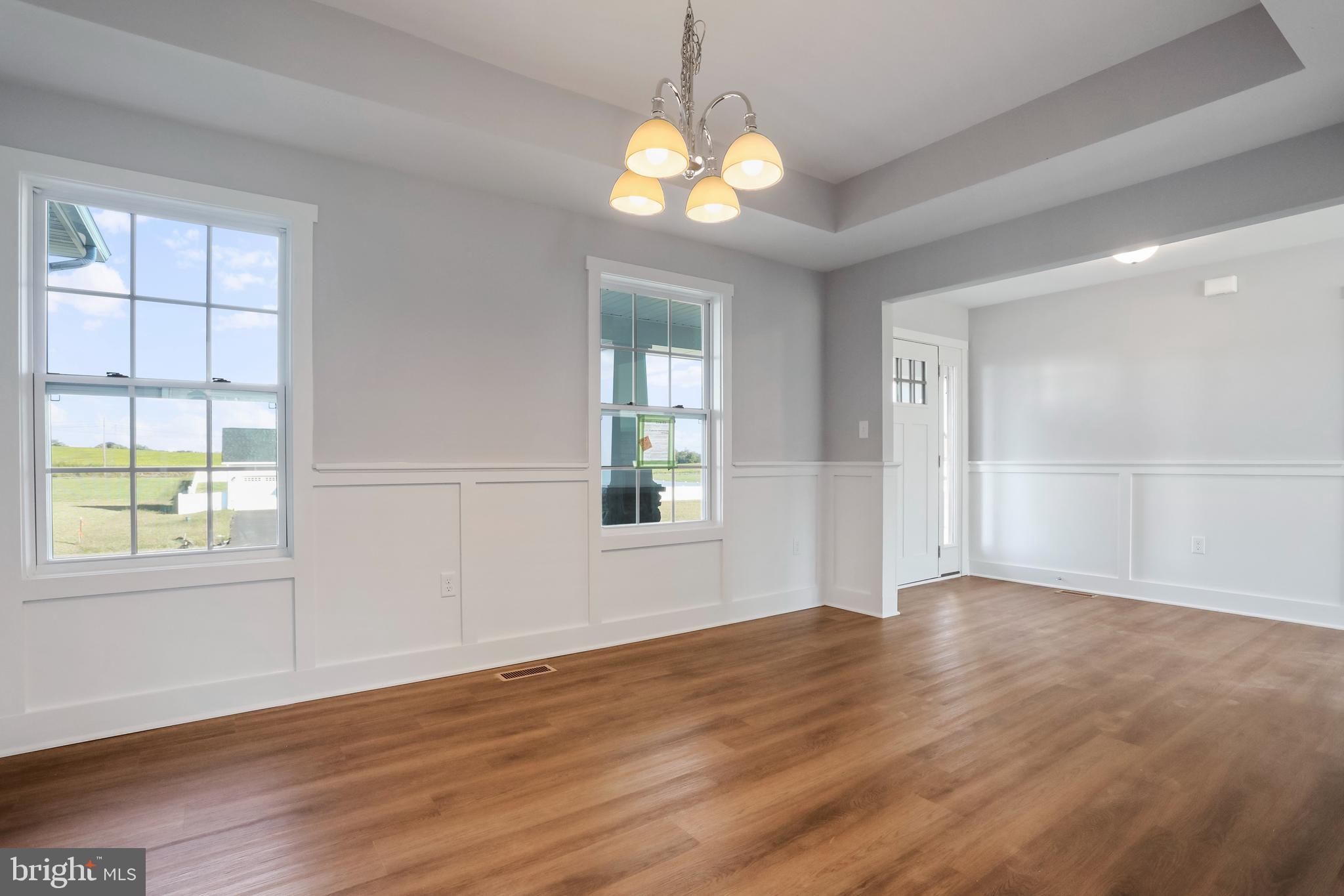 WOODBURY ESTATES - Residential