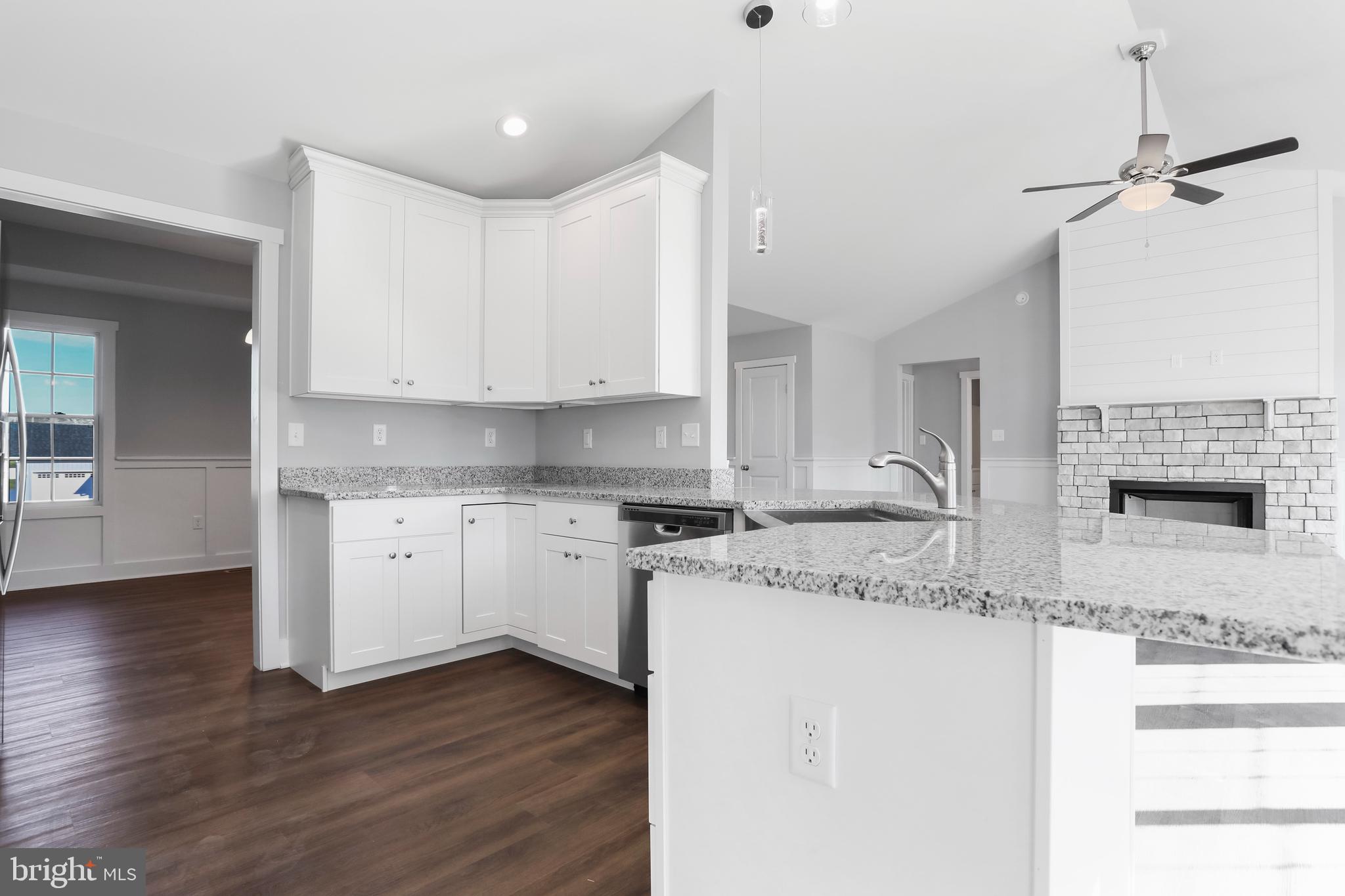 WOODBURY ESTATES - Residential