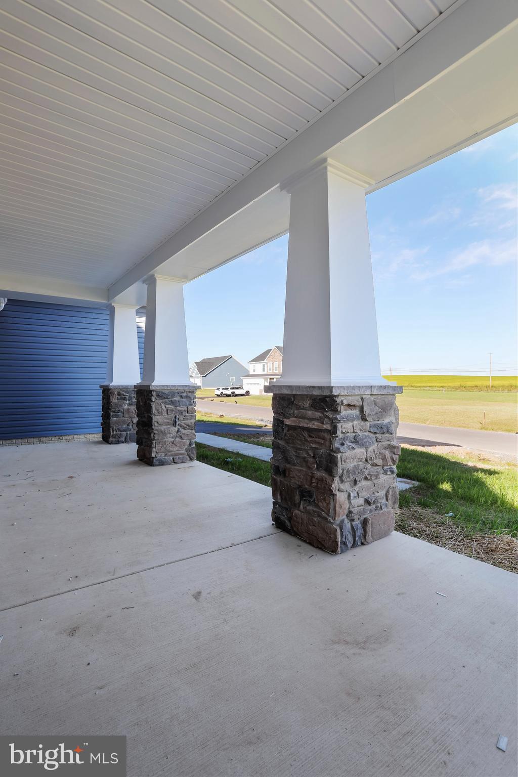 WOODBURY ESTATES - Residential