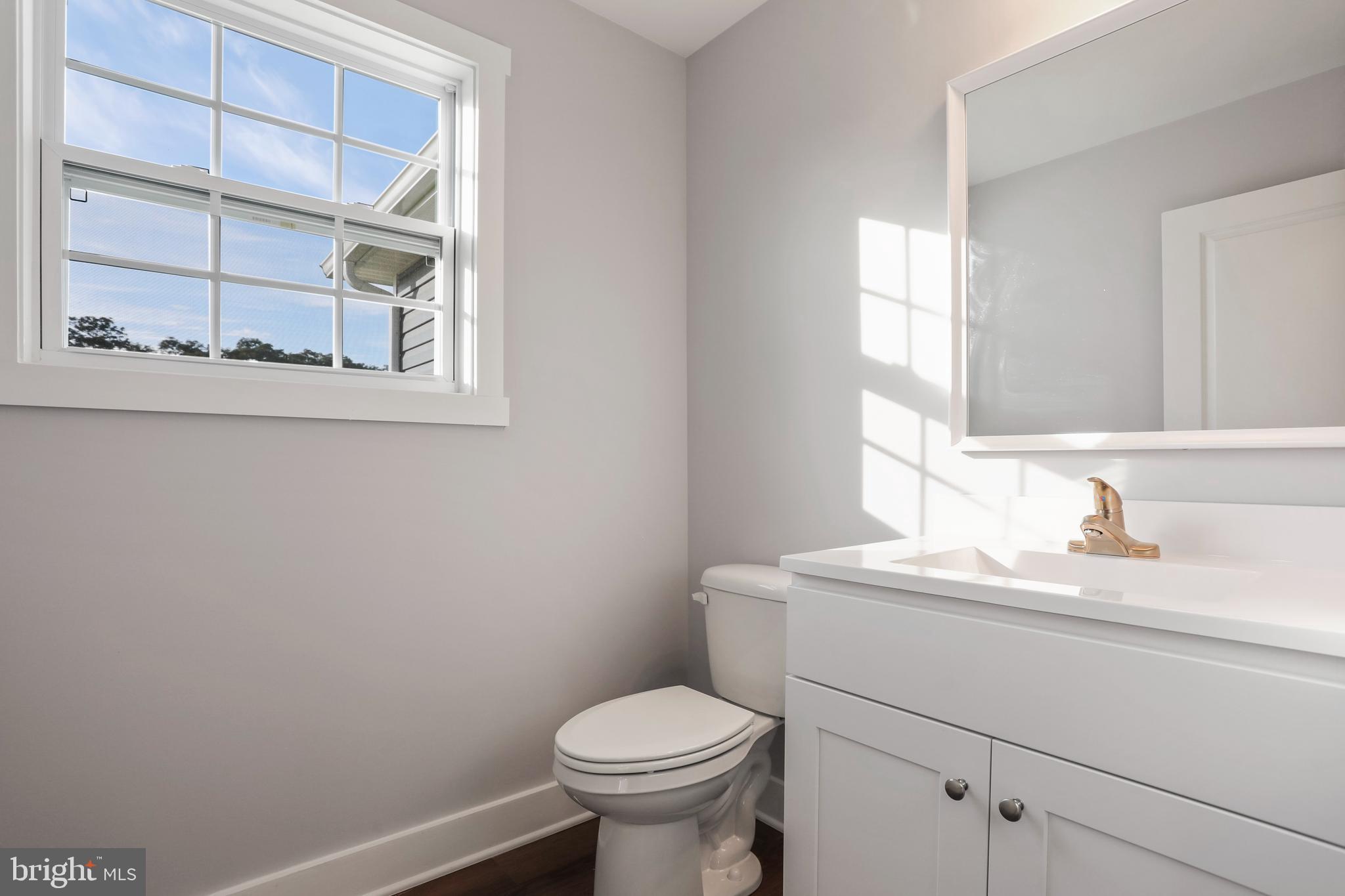 WOODBURY ESTATES - Residential