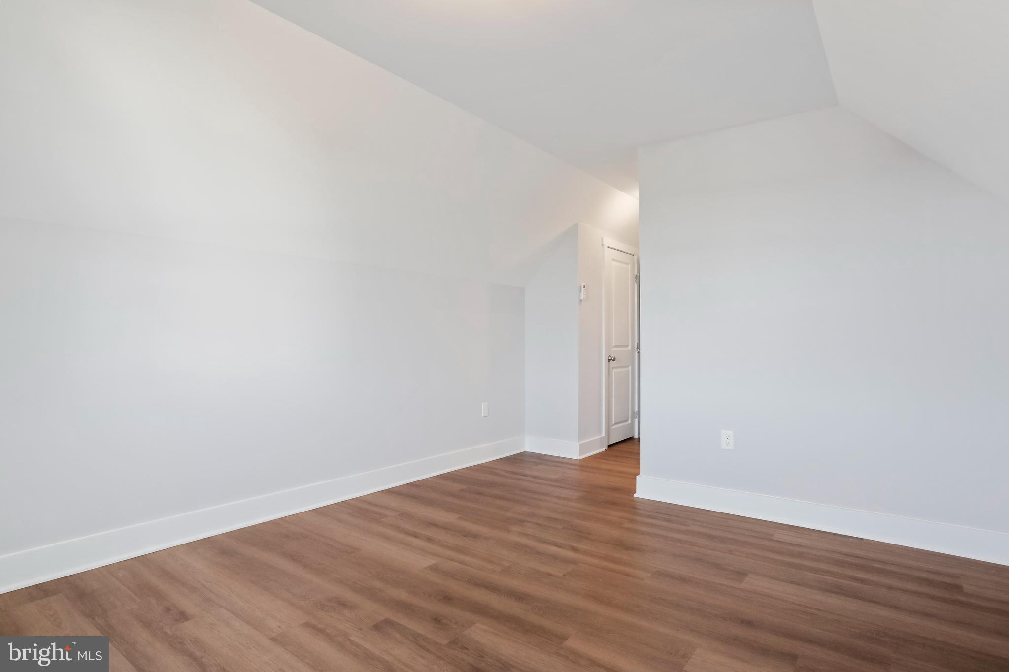 WOODBURY ESTATES - Residential