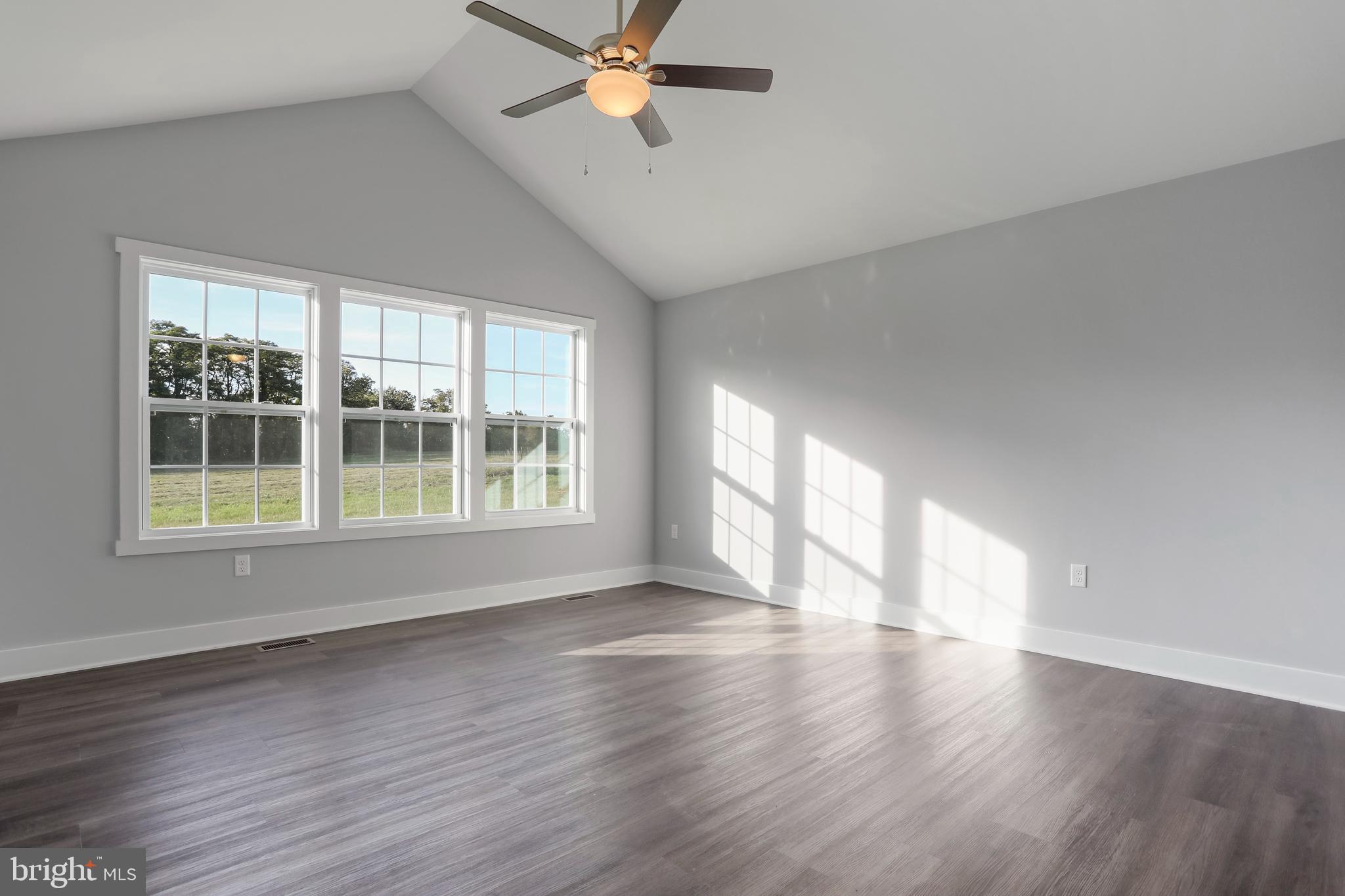 WOODBURY ESTATES - Residential