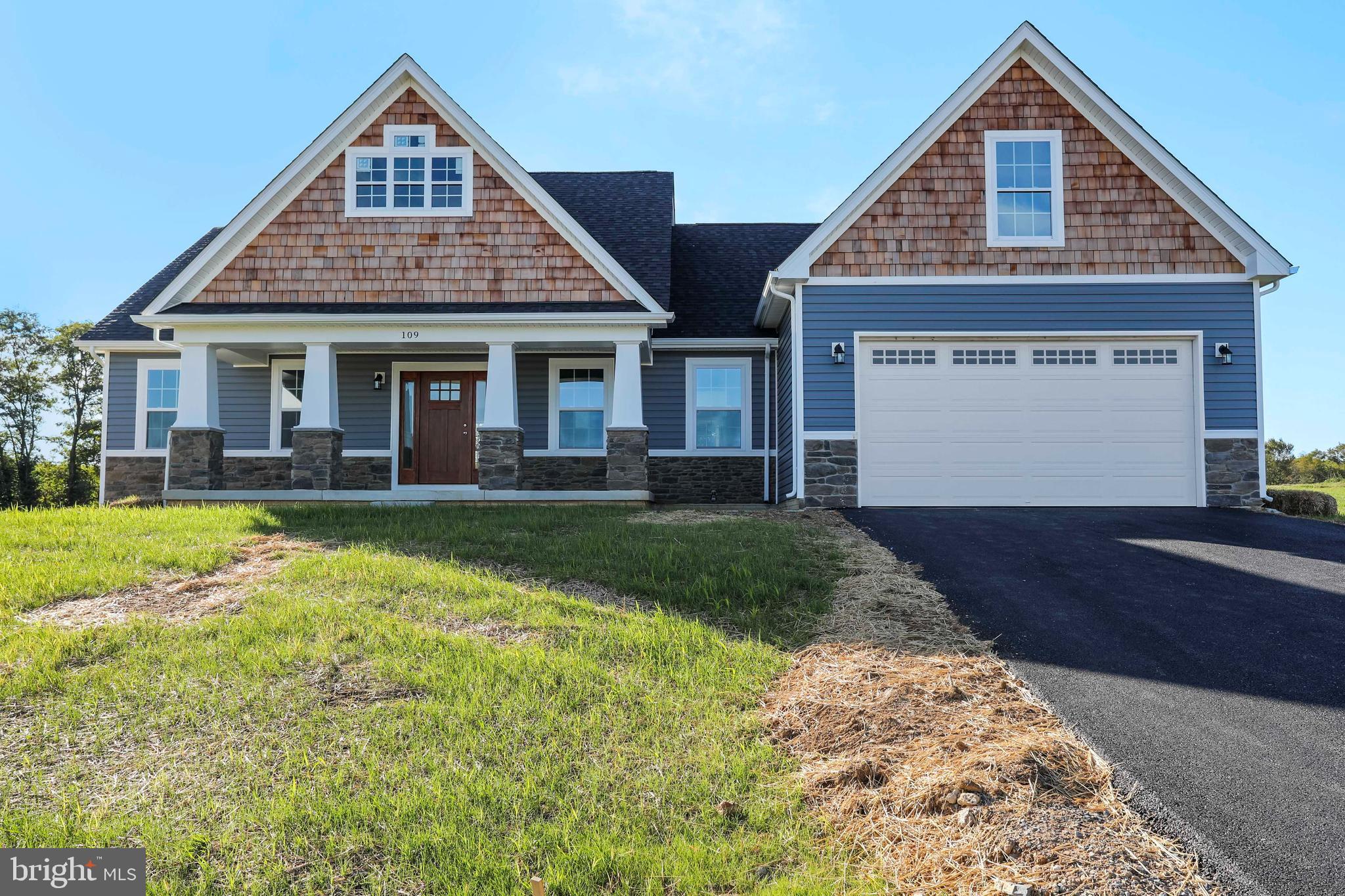 WOODBURY ESTATES - Residential