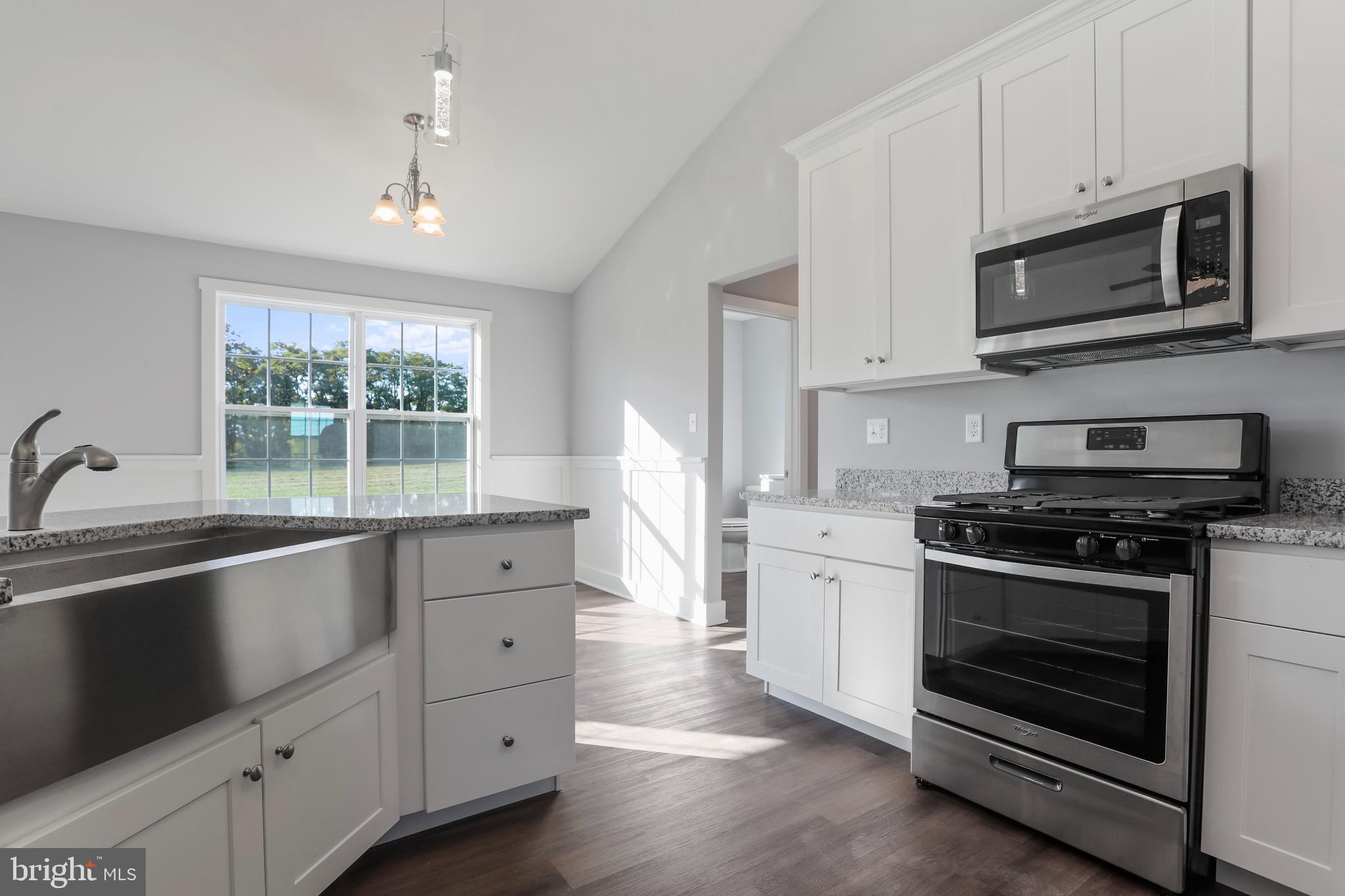 WOODBURY ESTATES - Residential