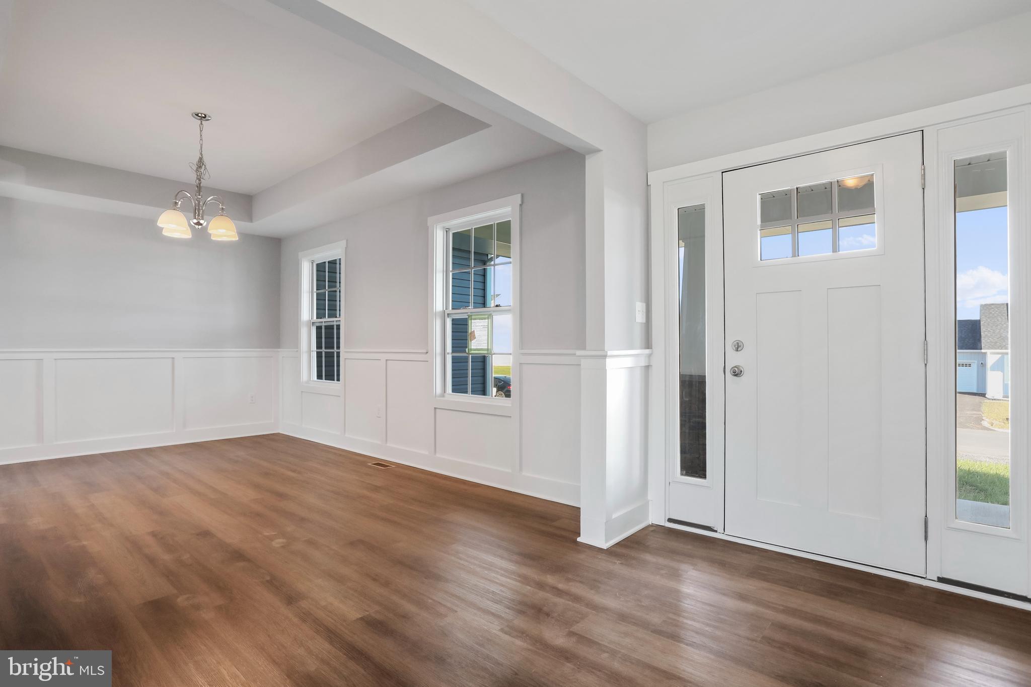 WOODBURY ESTATES - Residential