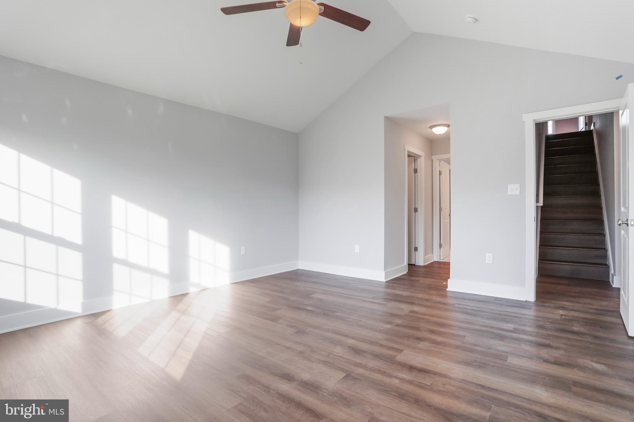 WOODBURY ESTATES - Residential