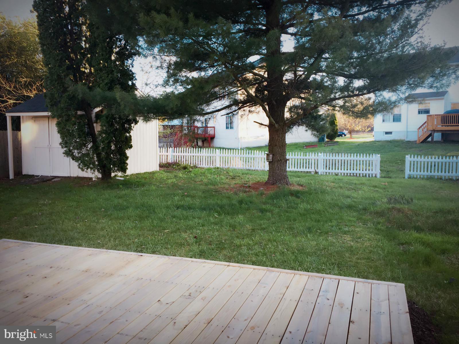 WILLOUGHBY WOODS - Residential