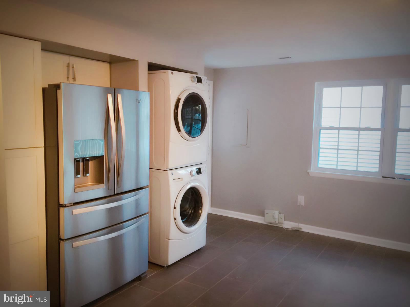 WILLOUGHBY WOODS - Residential