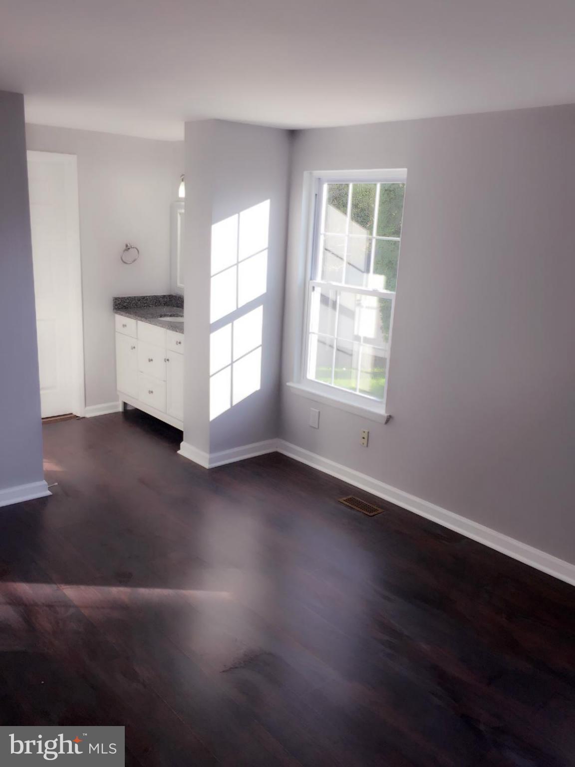 WILLOUGHBY WOODS - Residential