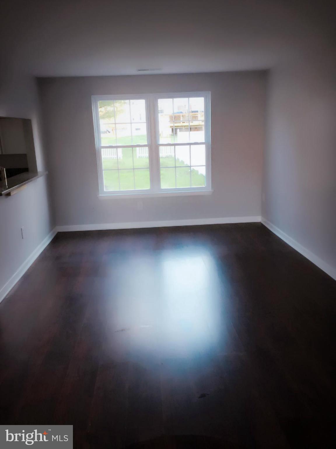 WILLOUGHBY WOODS - Residential