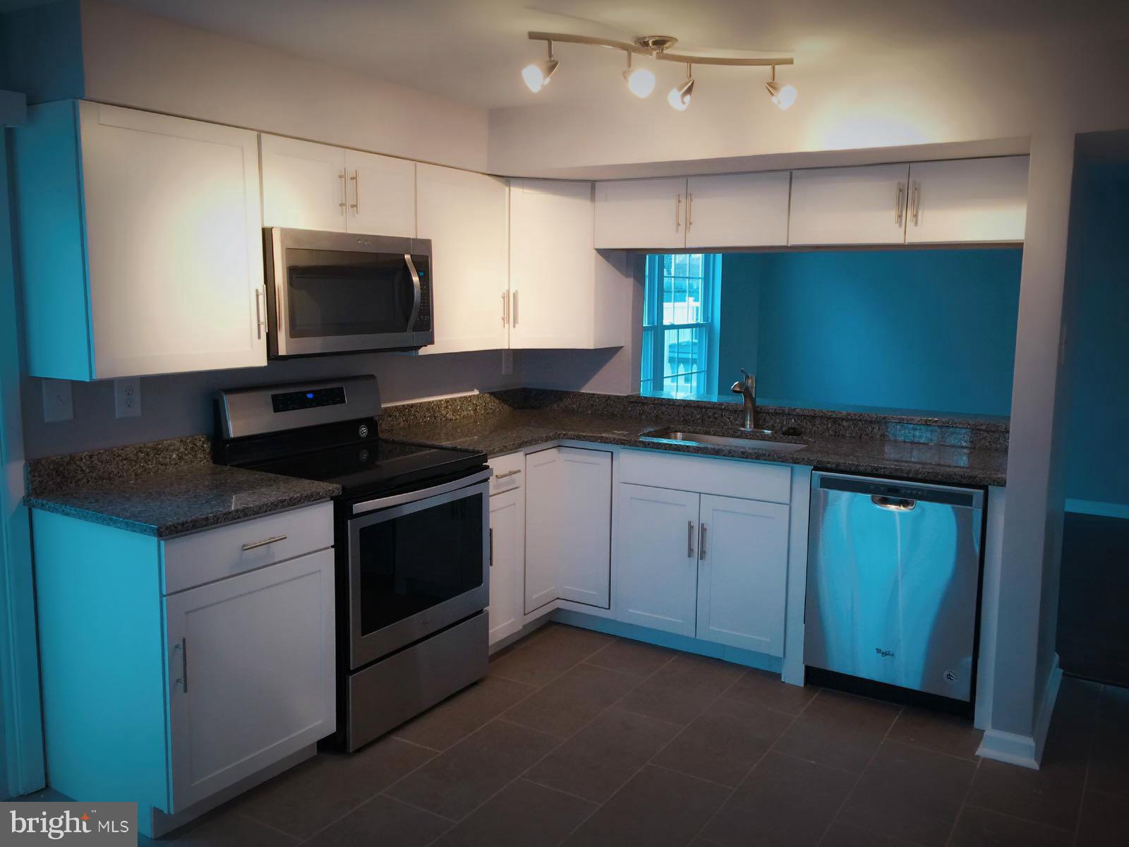 WILLOUGHBY WOODS - Residential