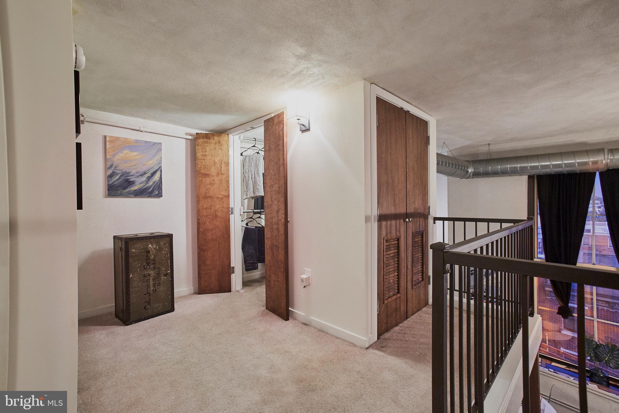 HAWTHORNE - Residential