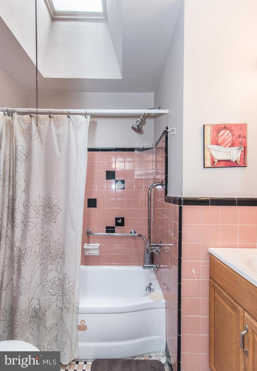 JUNIATA - Residential