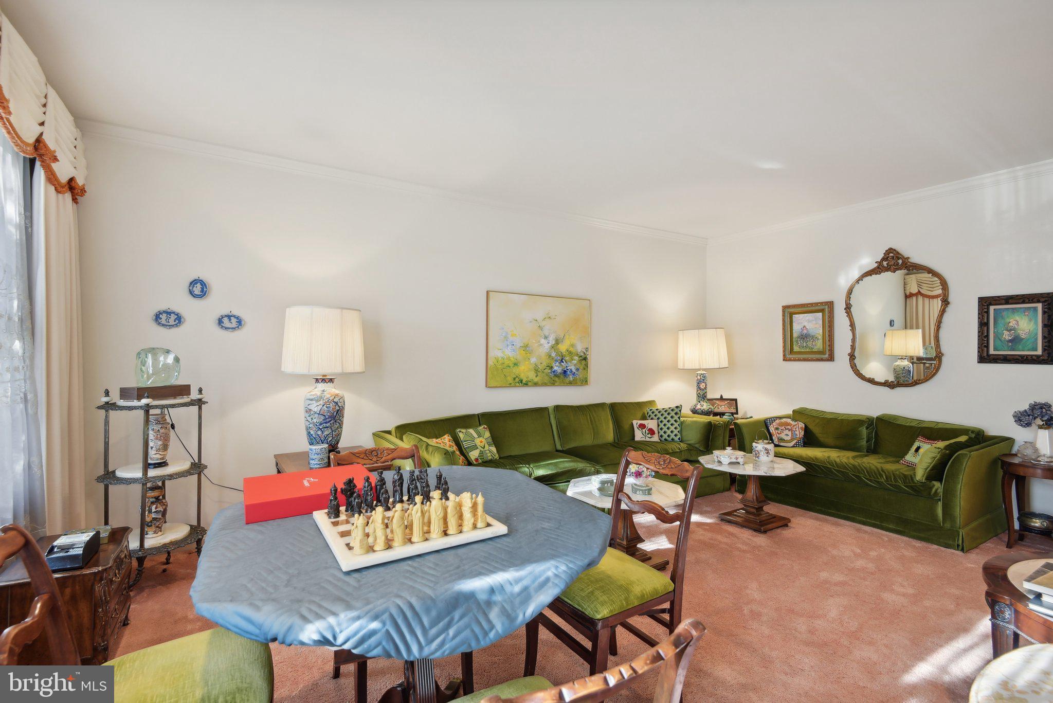 TIMBERLAWN - Residential