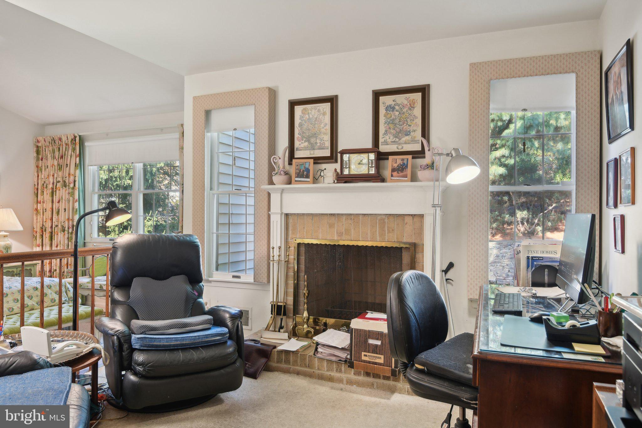 TIMBERLAWN - Residential