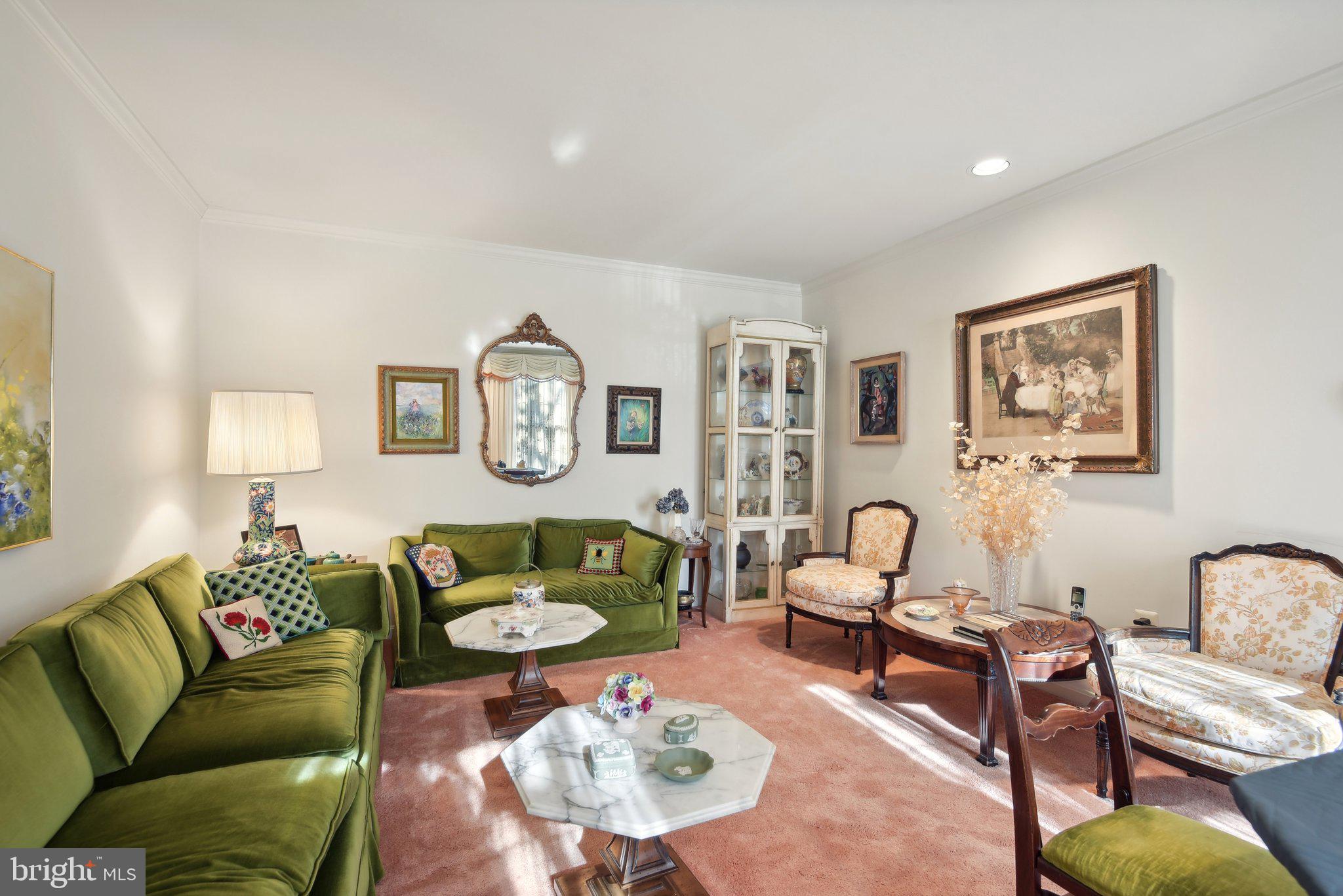 TIMBERLAWN - Residential