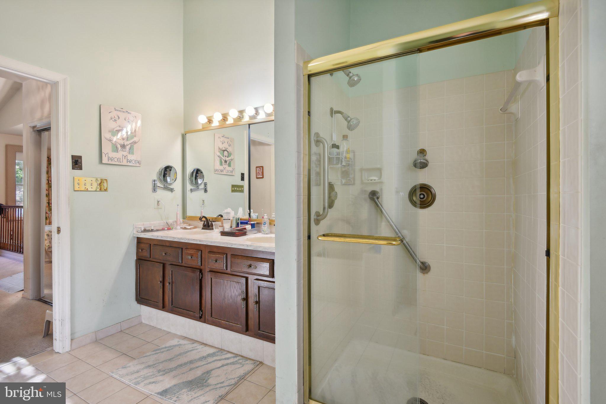 TIMBERLAWN - Residential