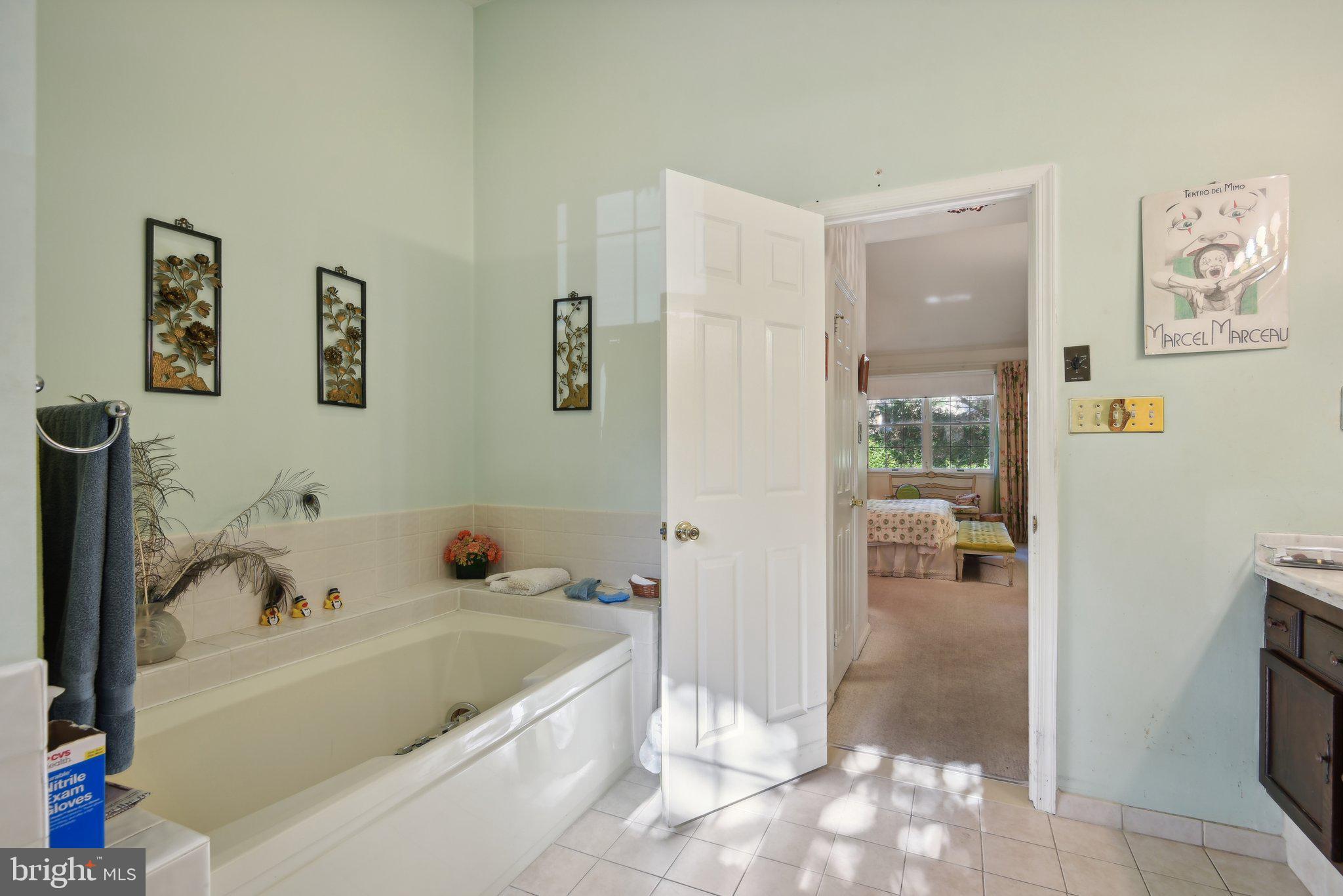 TIMBERLAWN - Residential