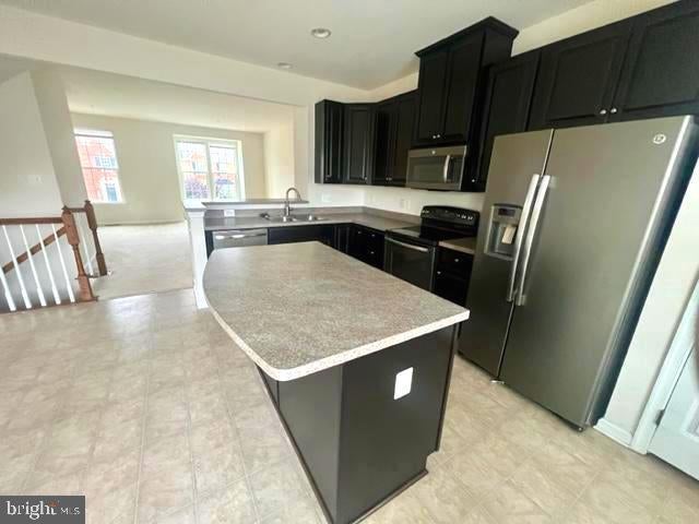 12001 ROY HOBBS PLACE