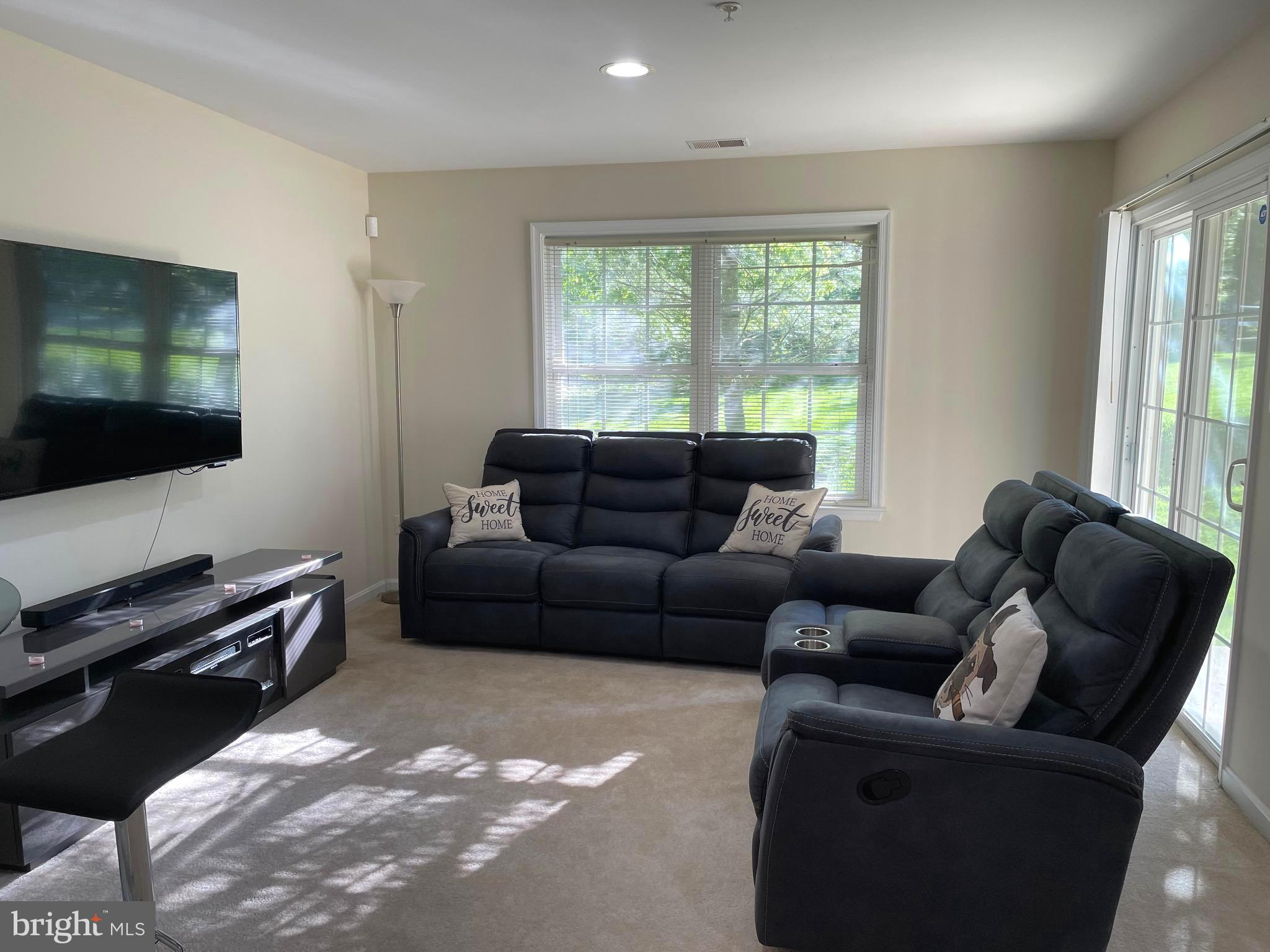 ORCHARD RUN TOWNHOUSE CONDOMINIUMS - Residential