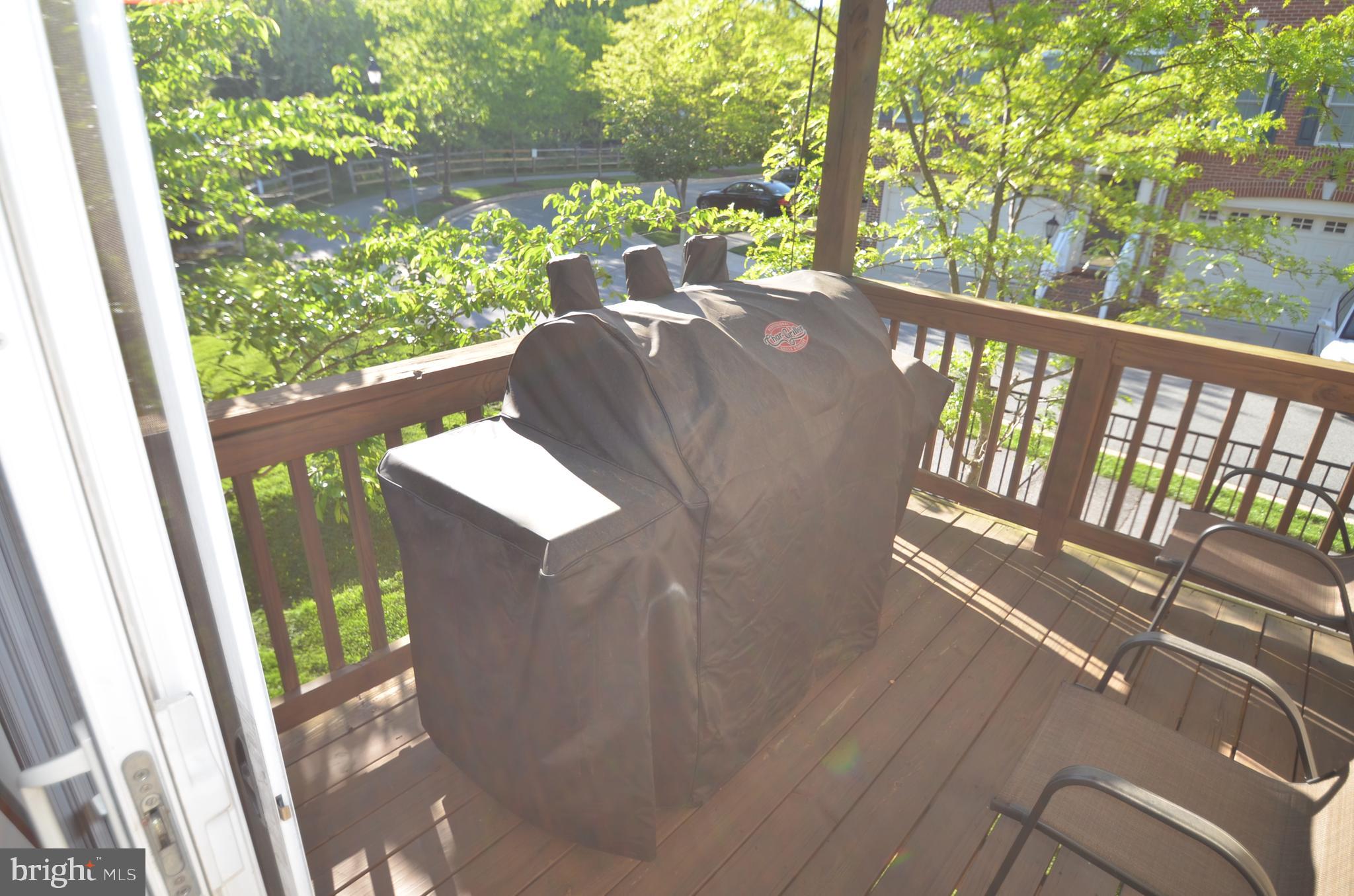 ORCHARD RUN TOWNHOUSE CONDOMINIUMS - Residential