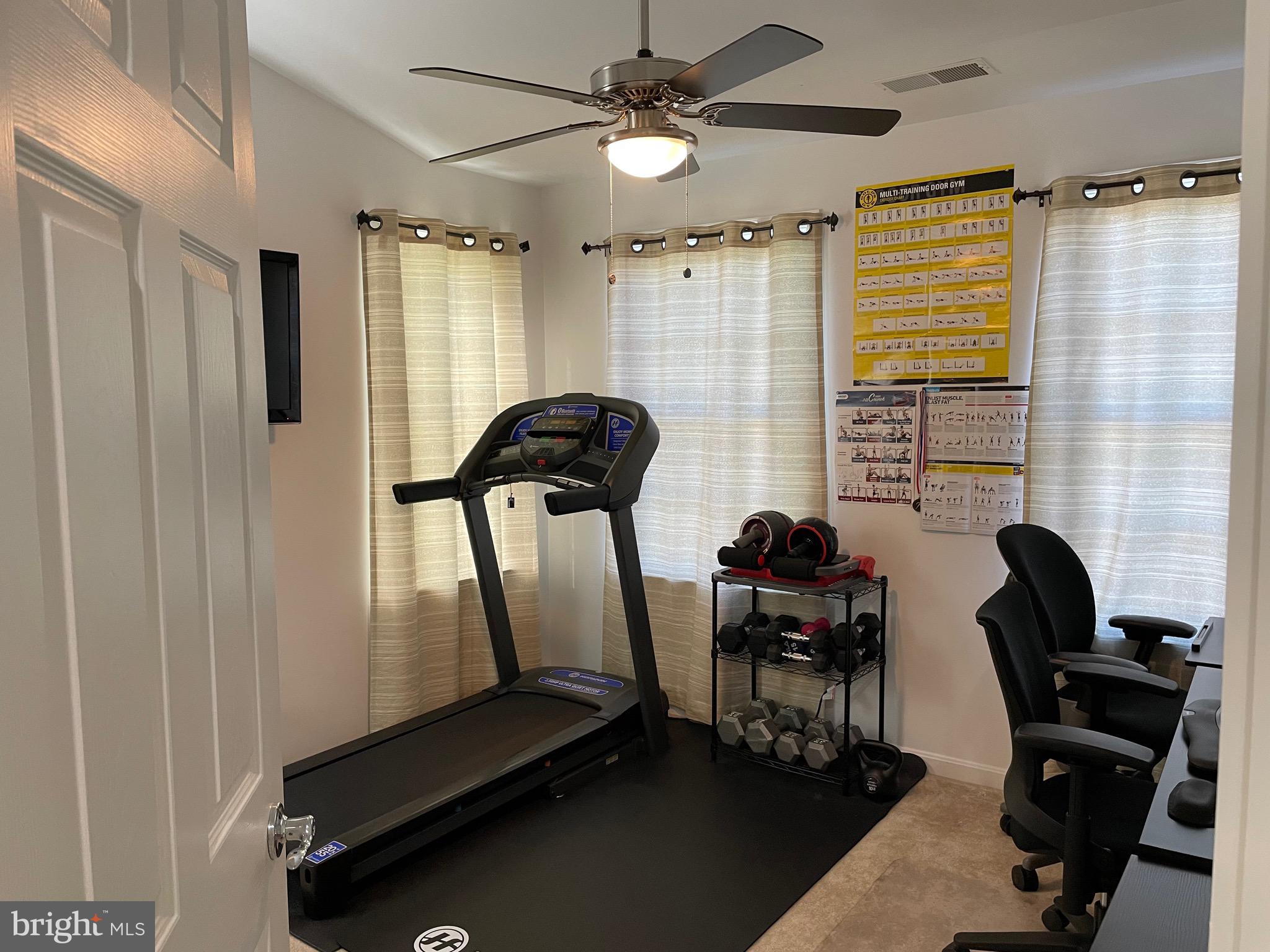 ORCHARD RUN TOWNHOUSE CONDOMINIUMS - Residential