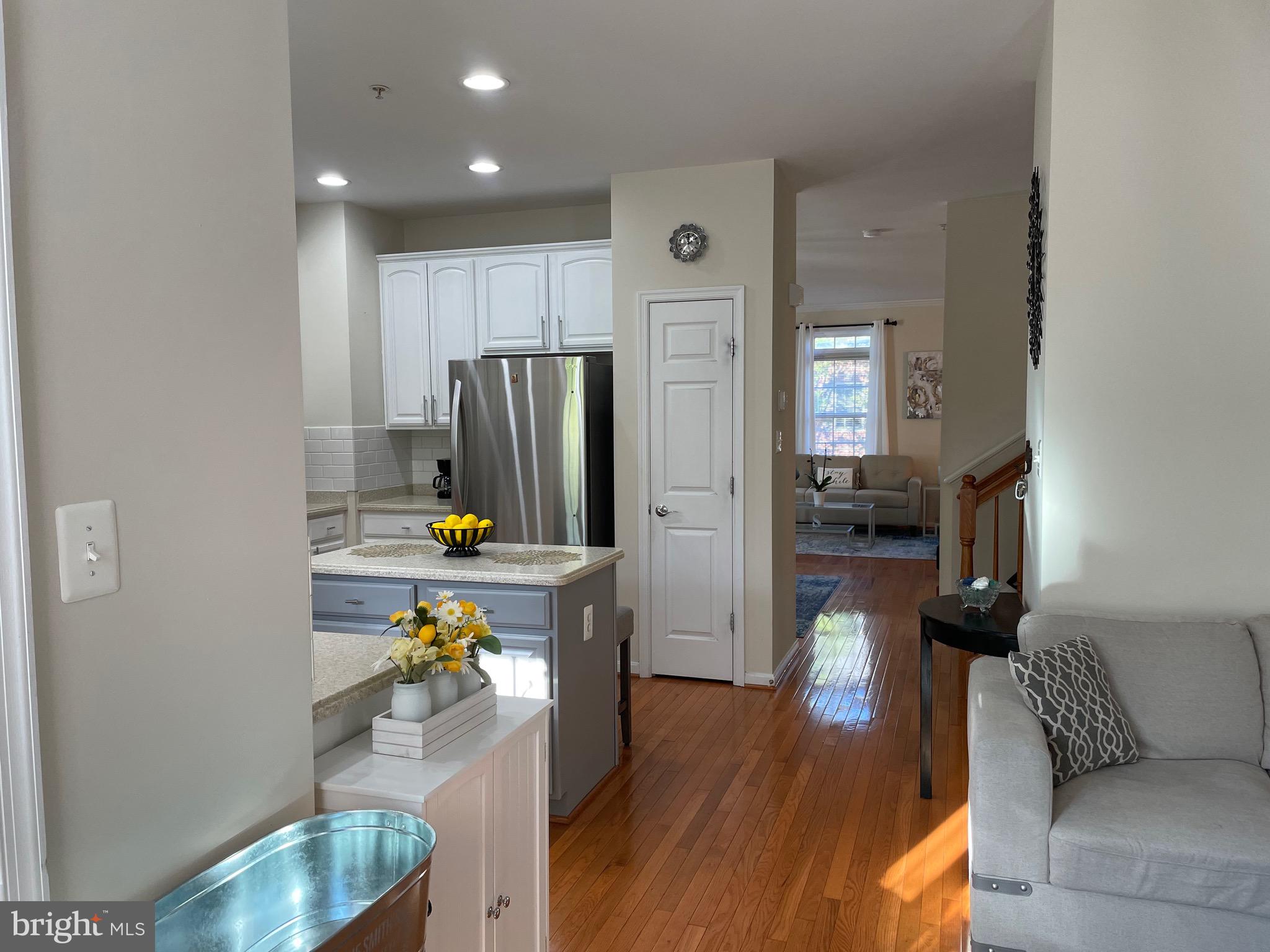 ORCHARD RUN TOWNHOUSE CONDOMINIUMS - Residential