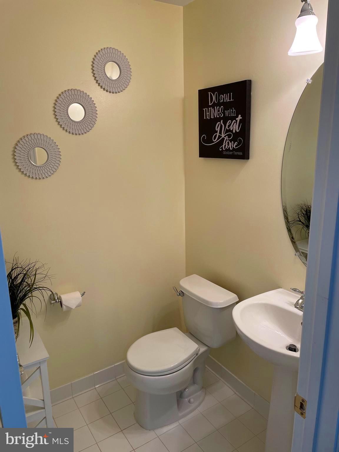 ORCHARD RUN TOWNHOUSE CONDOMINIUMS - Residential