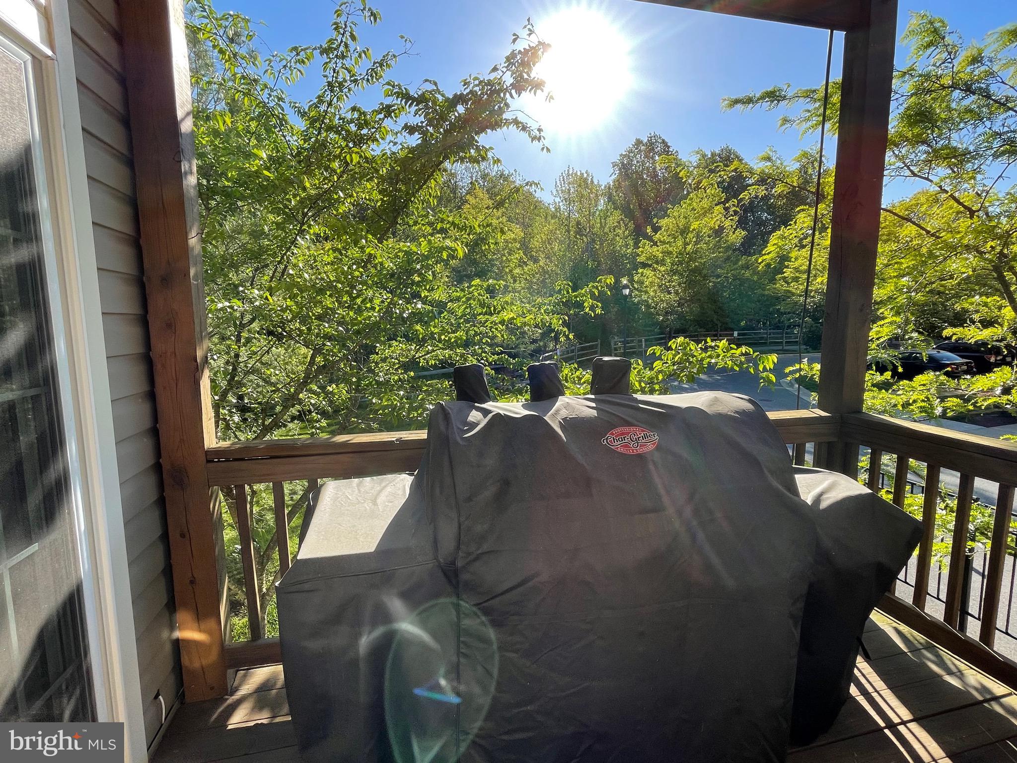 ORCHARD RUN TOWNHOUSE CONDOMINIUMS - Residential