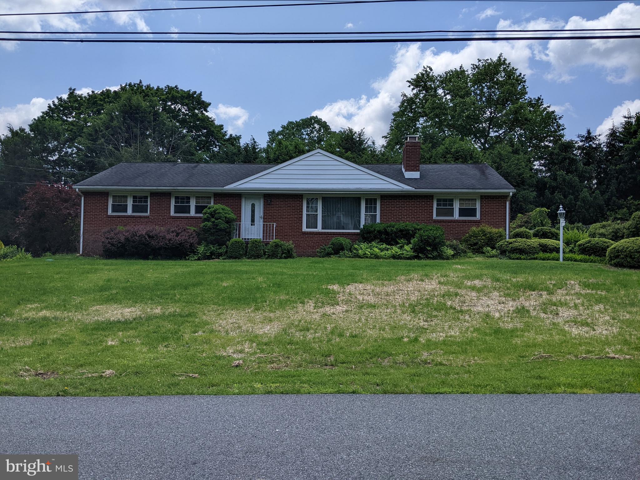 22 MOUNT AIRY DRIVE