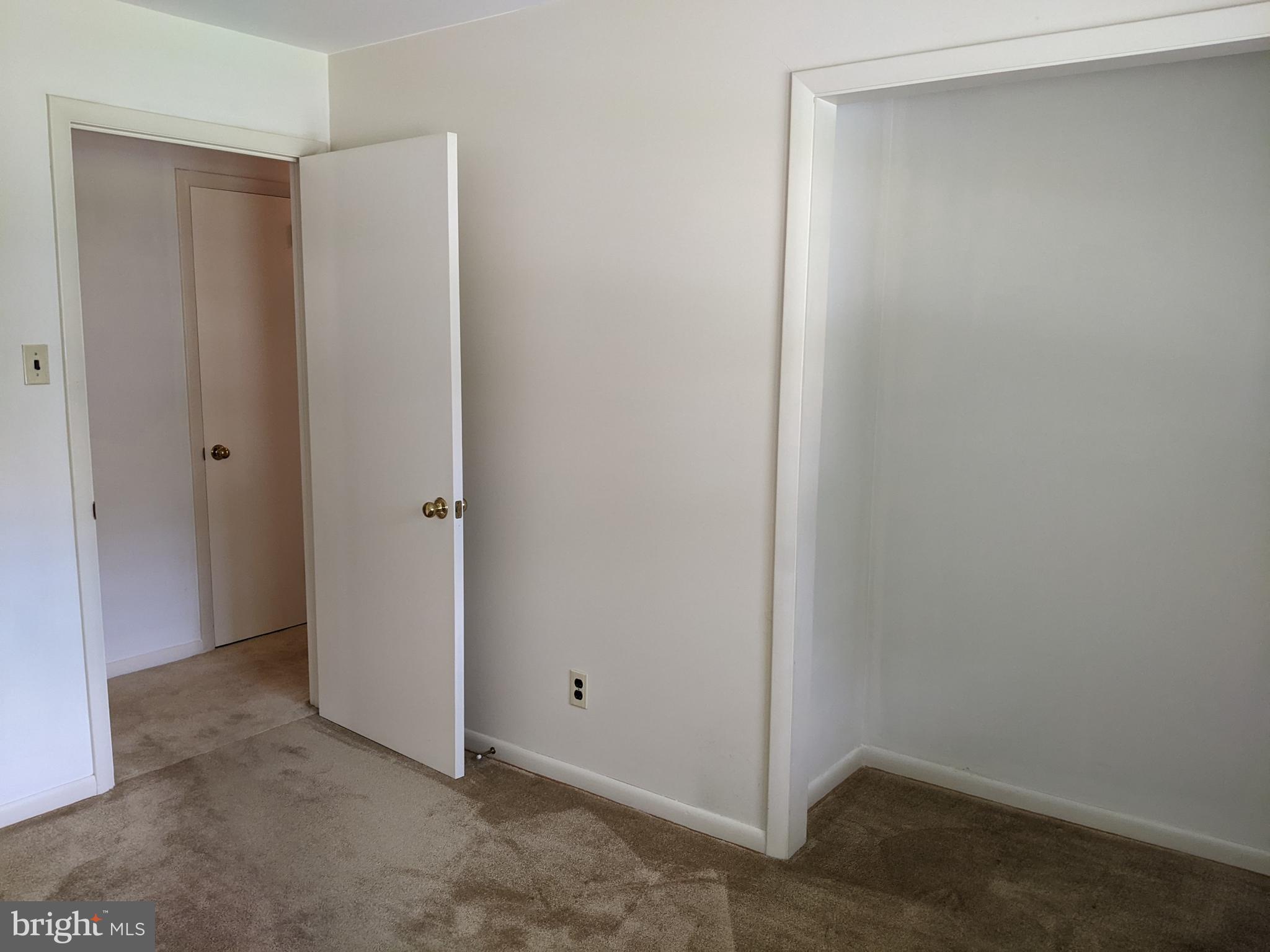 HOLLINGSWORTH - Residential