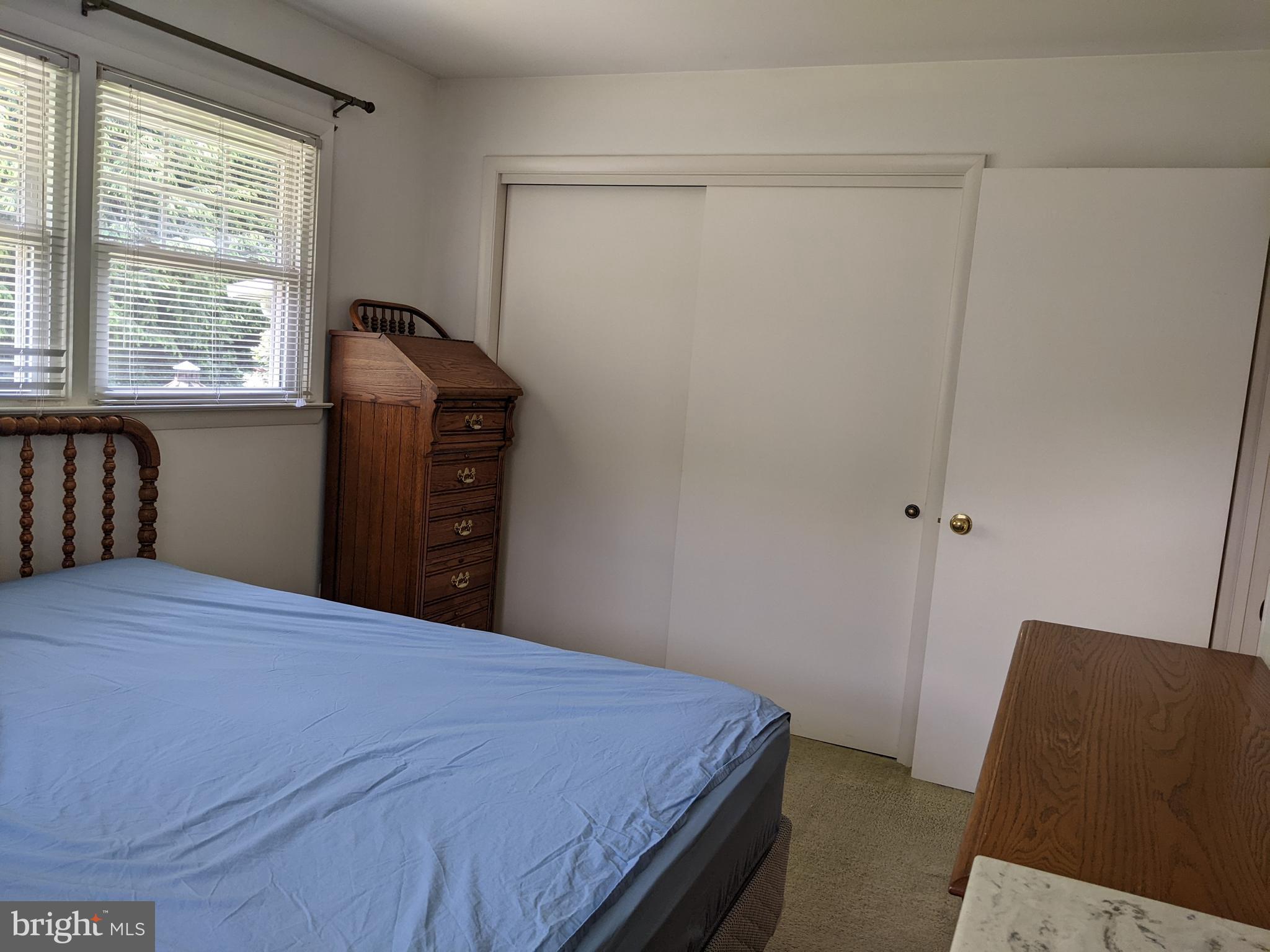 HOLLINGSWORTH - Residential