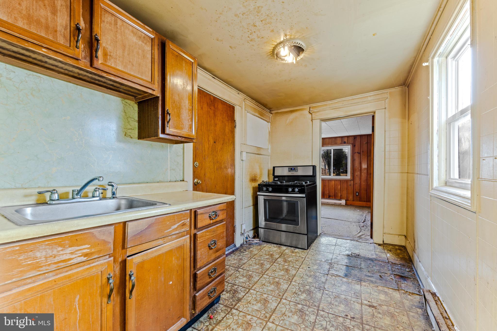 GWYNN OAK - Residential