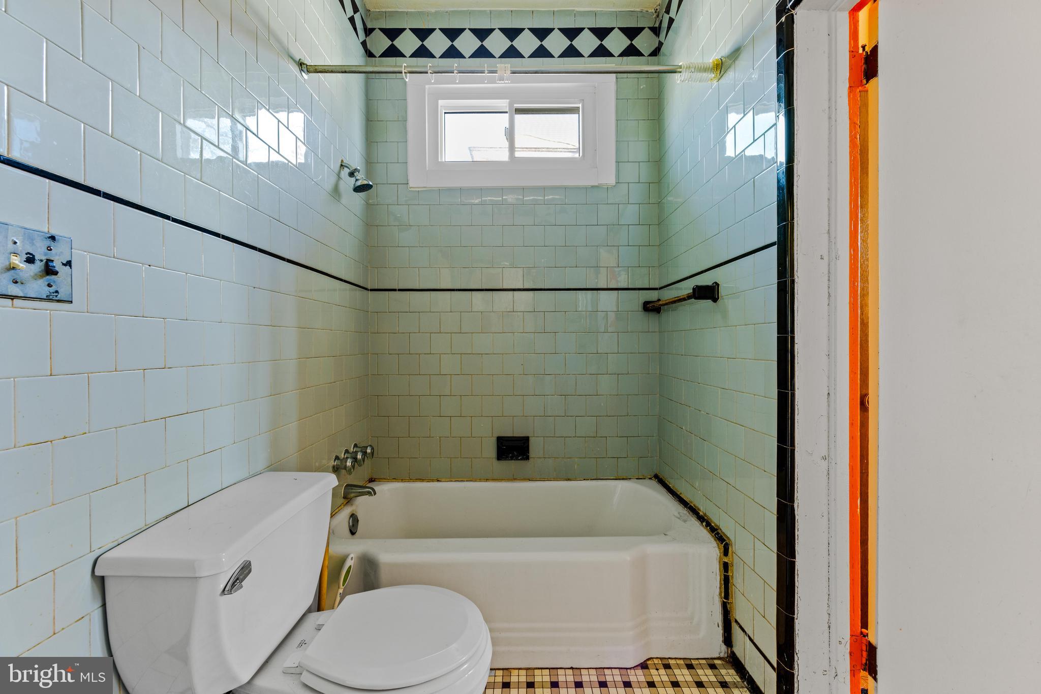 GWYNN OAK - Residential