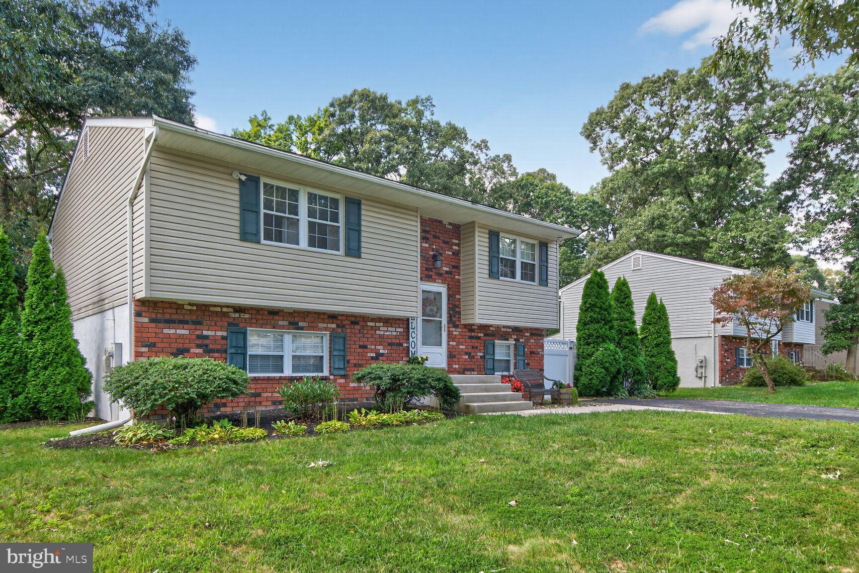 639 CEDAR DRIVE