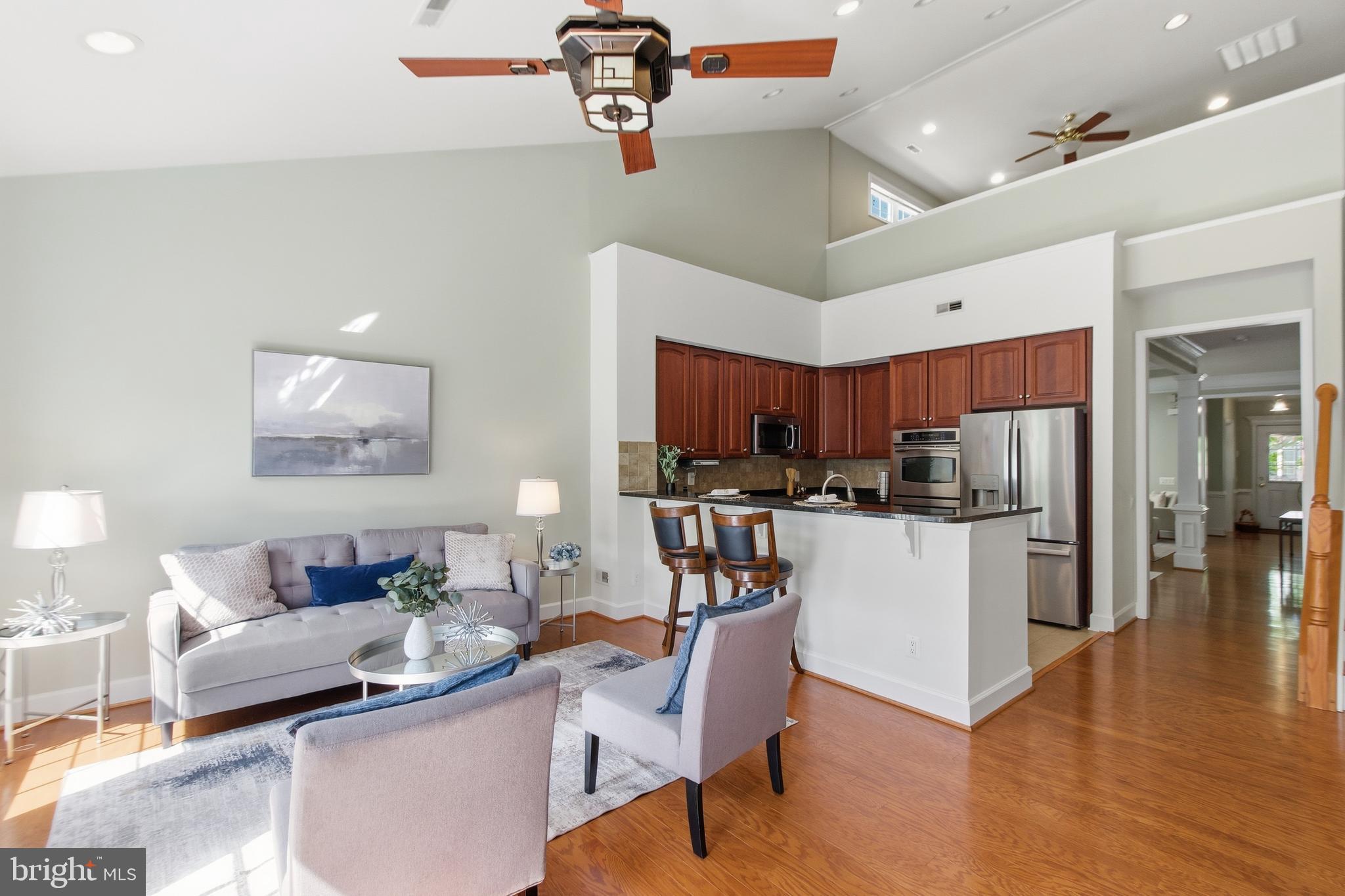 SPRING HILL - Residential