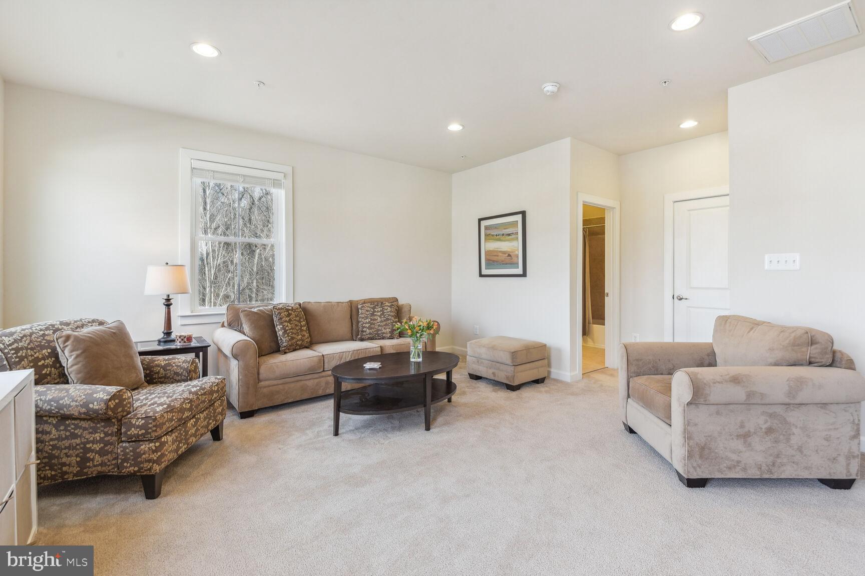 PARKLANDS AT WATKINS MILL - Residential