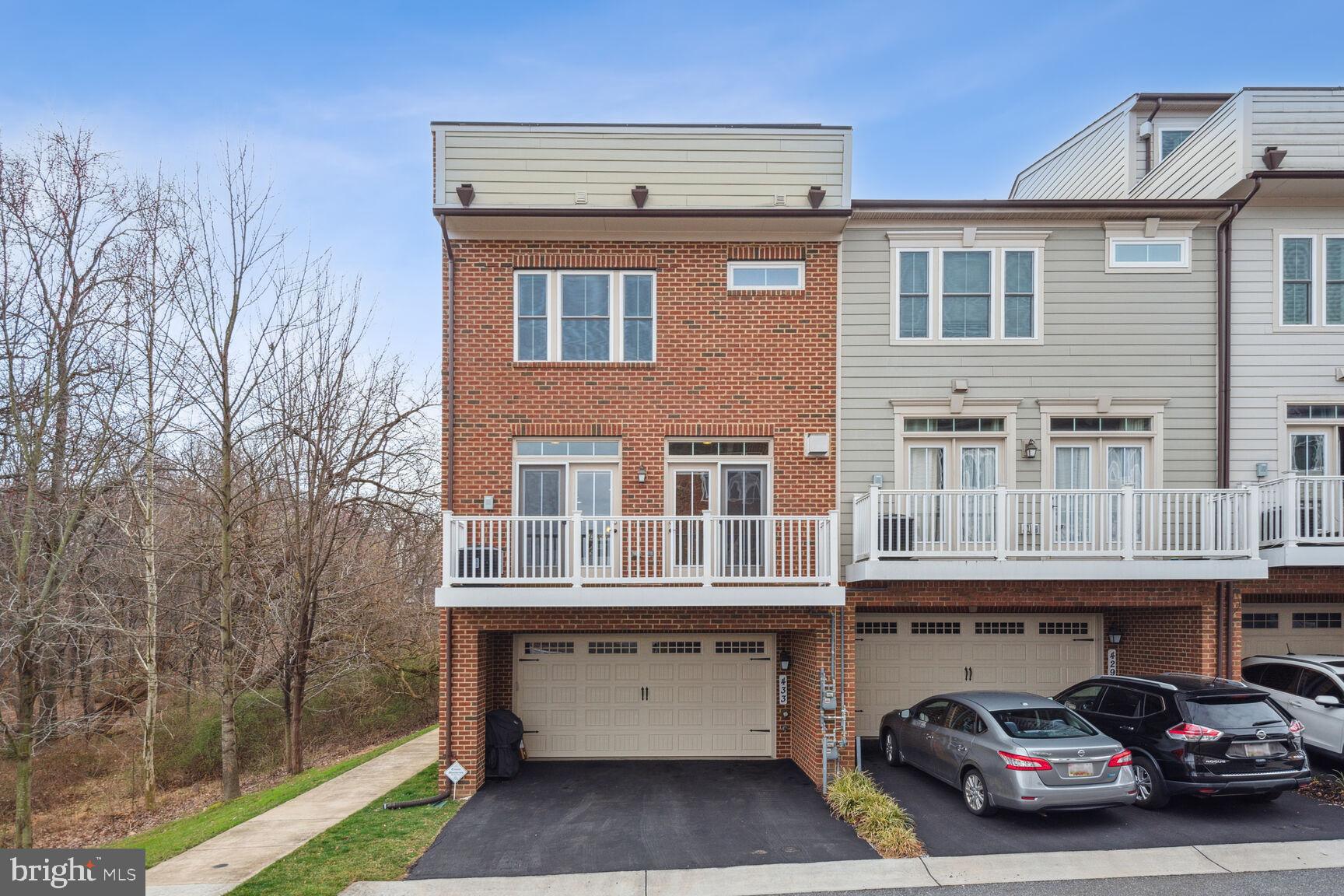 PARKLANDS AT WATKINS MILL - Residential