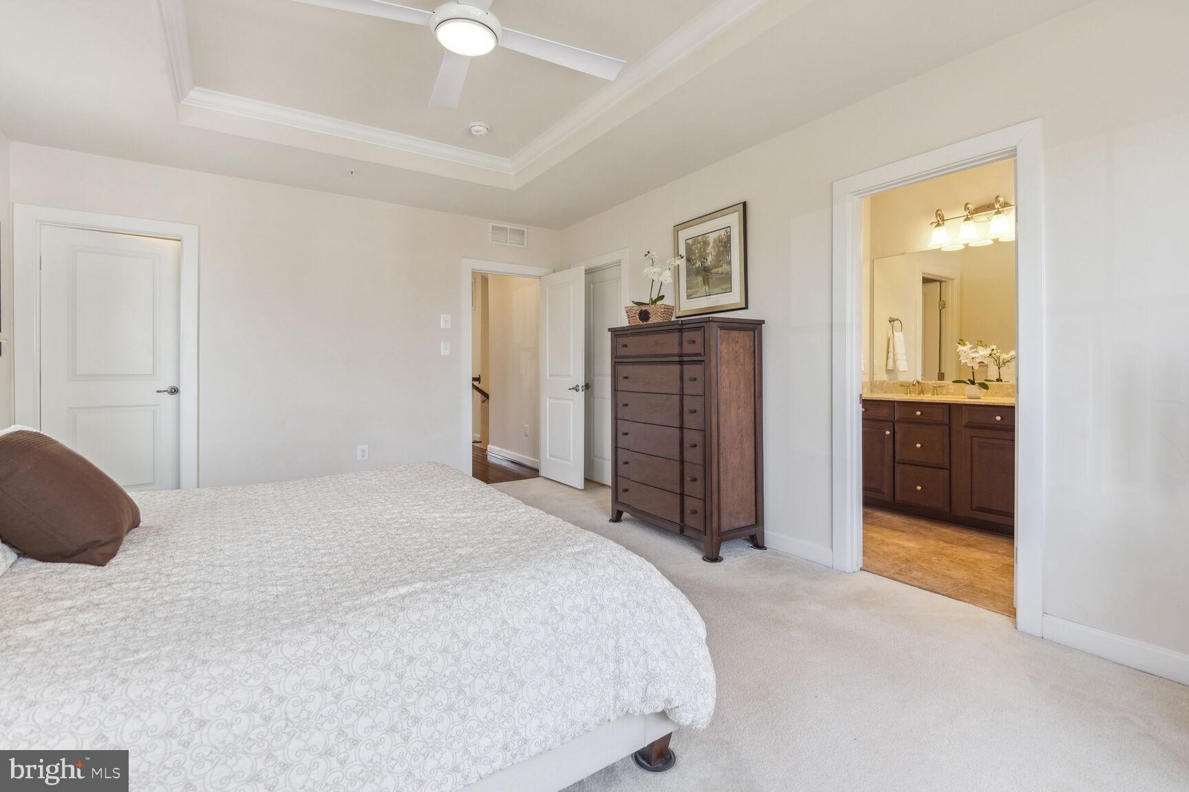 PARKLANDS AT WATKINS MILL - Residential