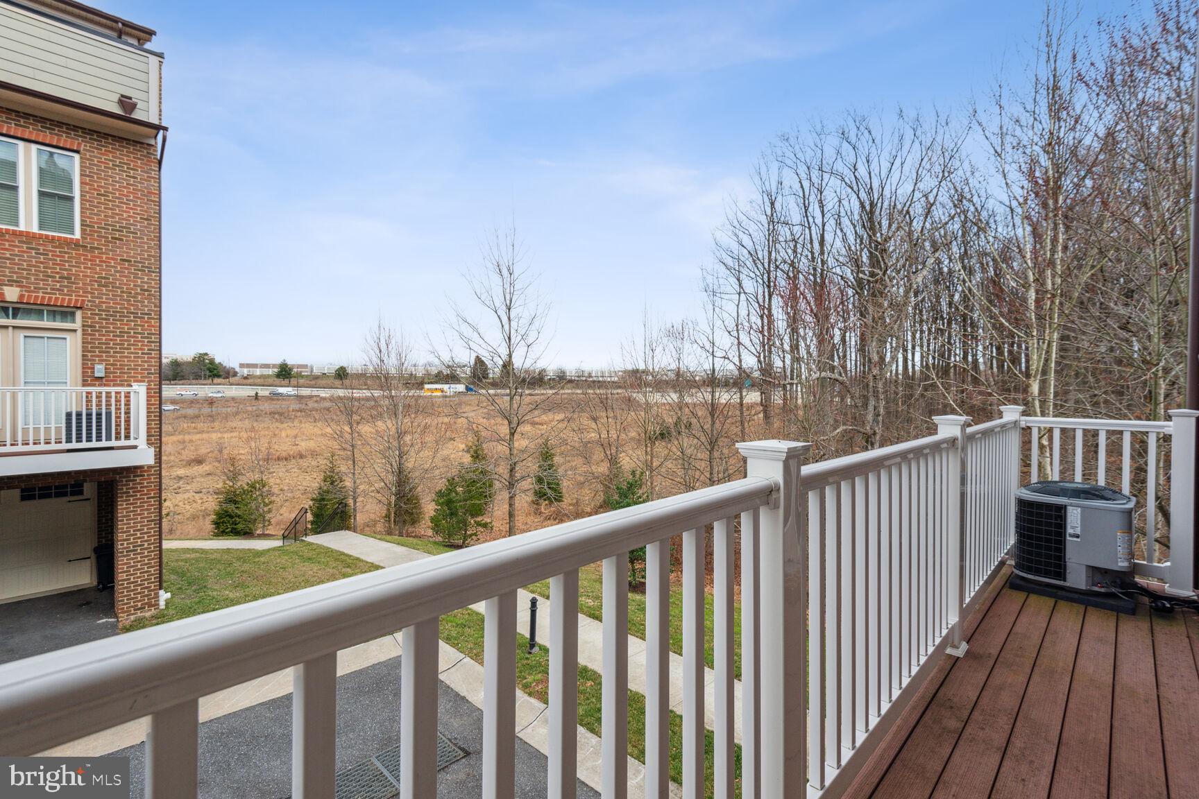 PARKLANDS AT WATKINS MILL - Residential