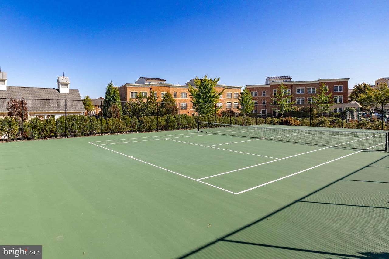 PARKLANDS AT WATKINS MILL - Residential