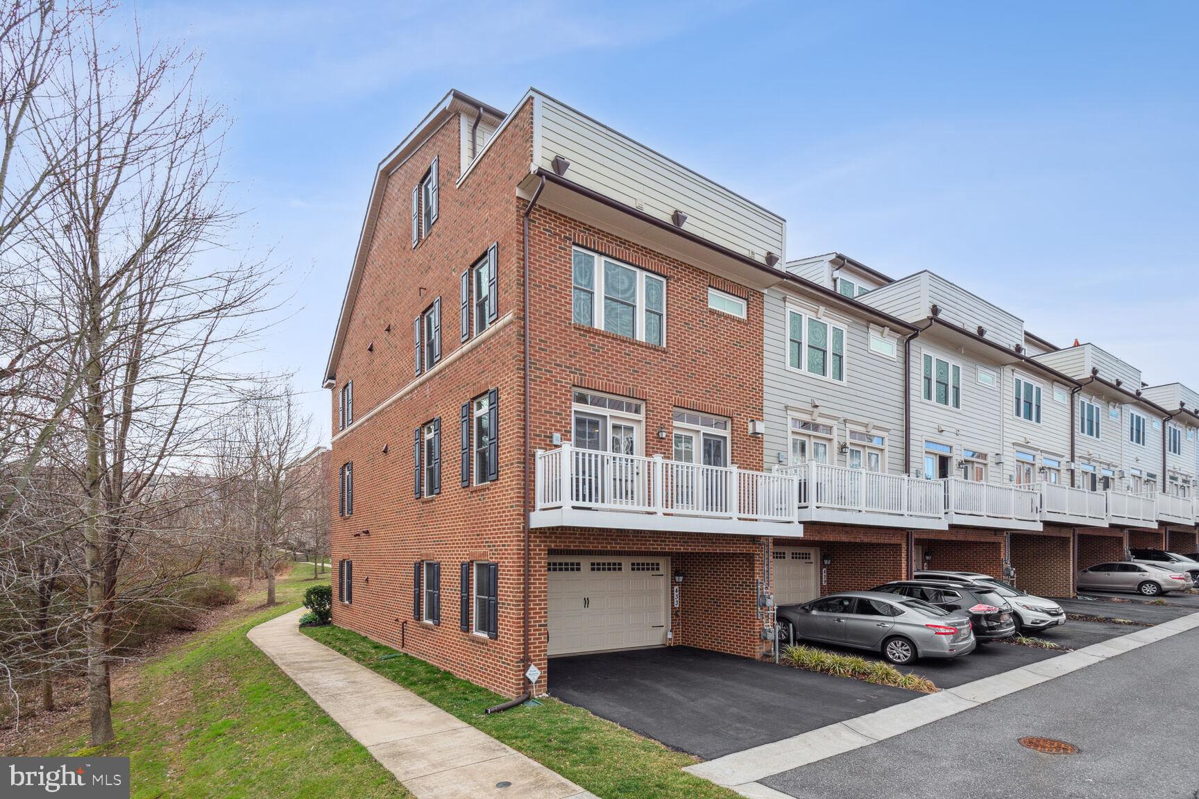 PARKLANDS AT WATKINS MILL - Residential