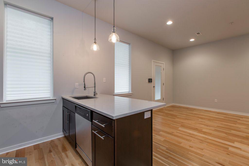 MANAYUNK - Residential Lease