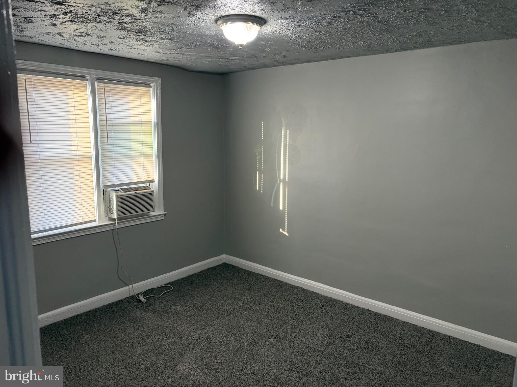 DUNDALK - Residential Lease